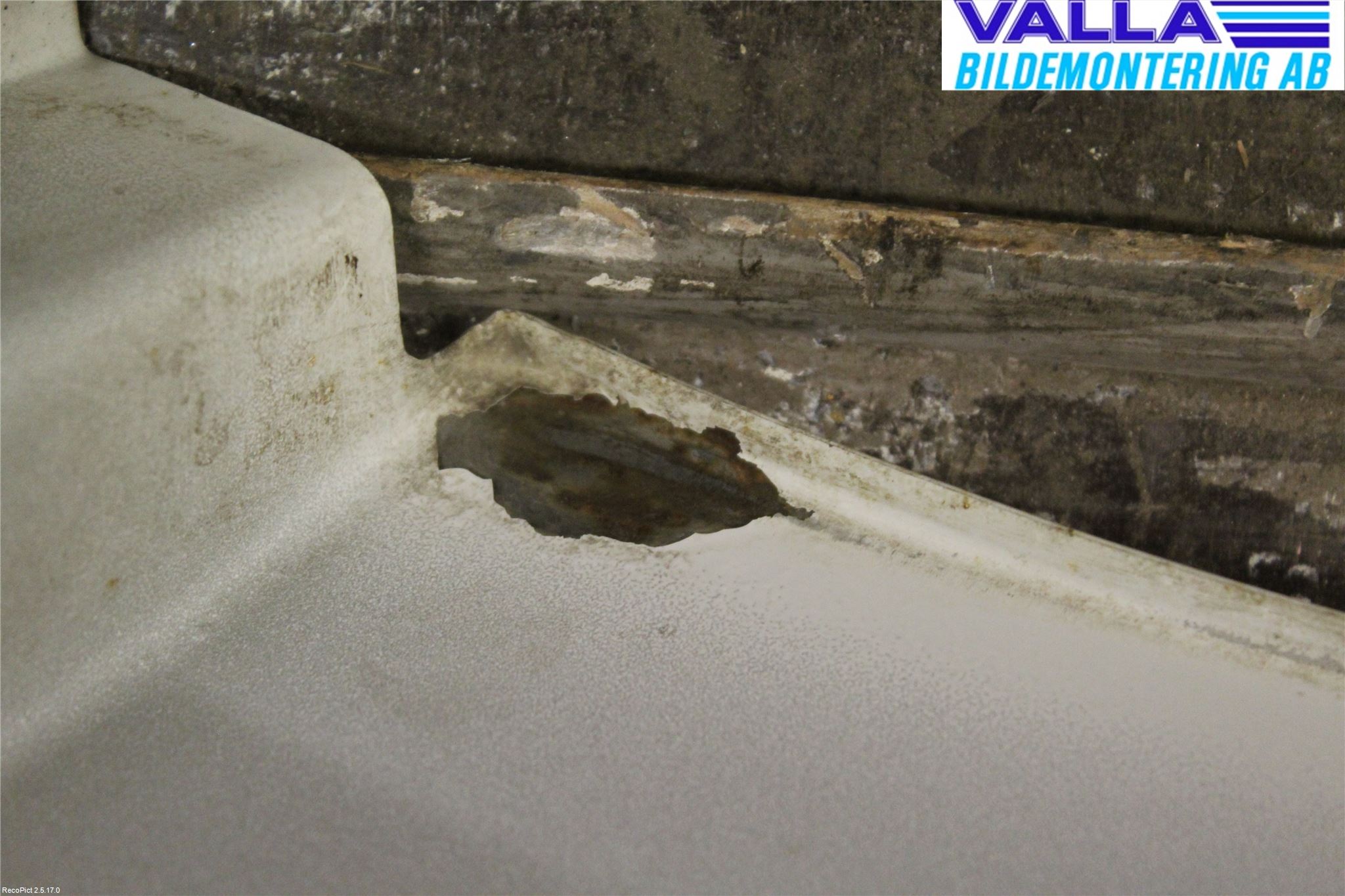 Renault TRAFIC   02-14 Skärm Fram Vänster