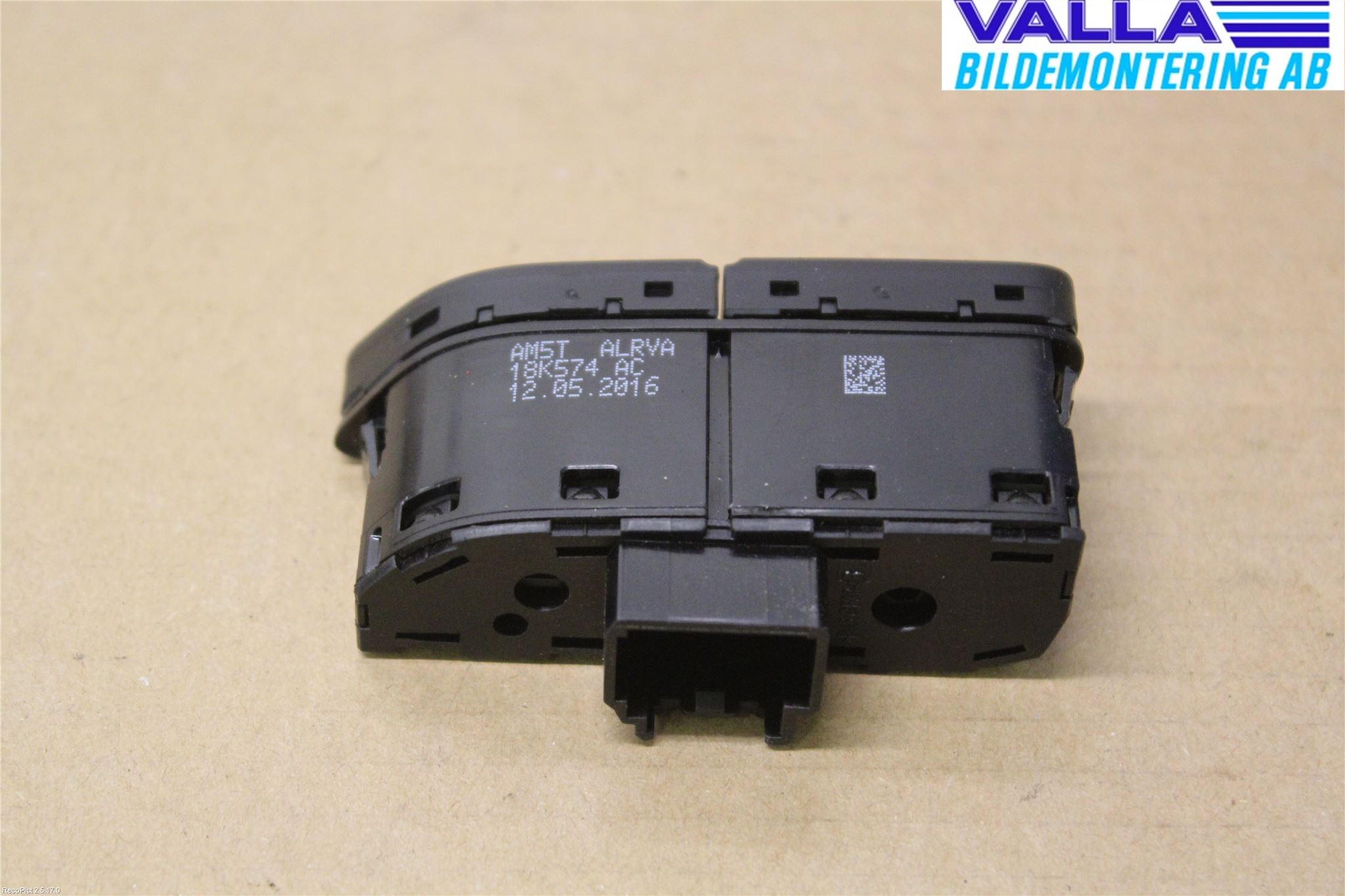 Ford TRANSIT/TOURNEO CONNECT 13-22 Strömställare Elruta