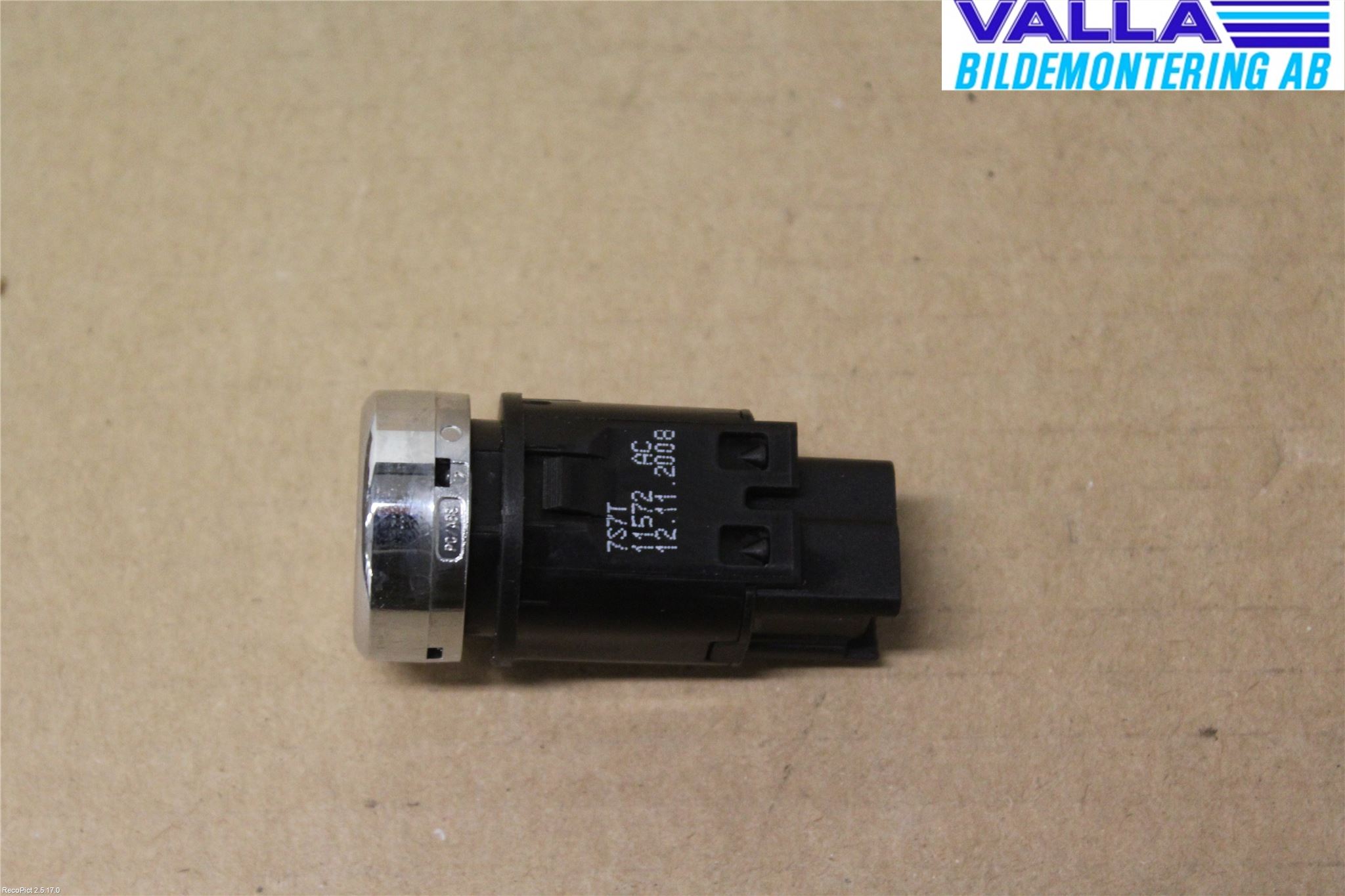 Ford MONDEO 07-15 Startknapp Personbil