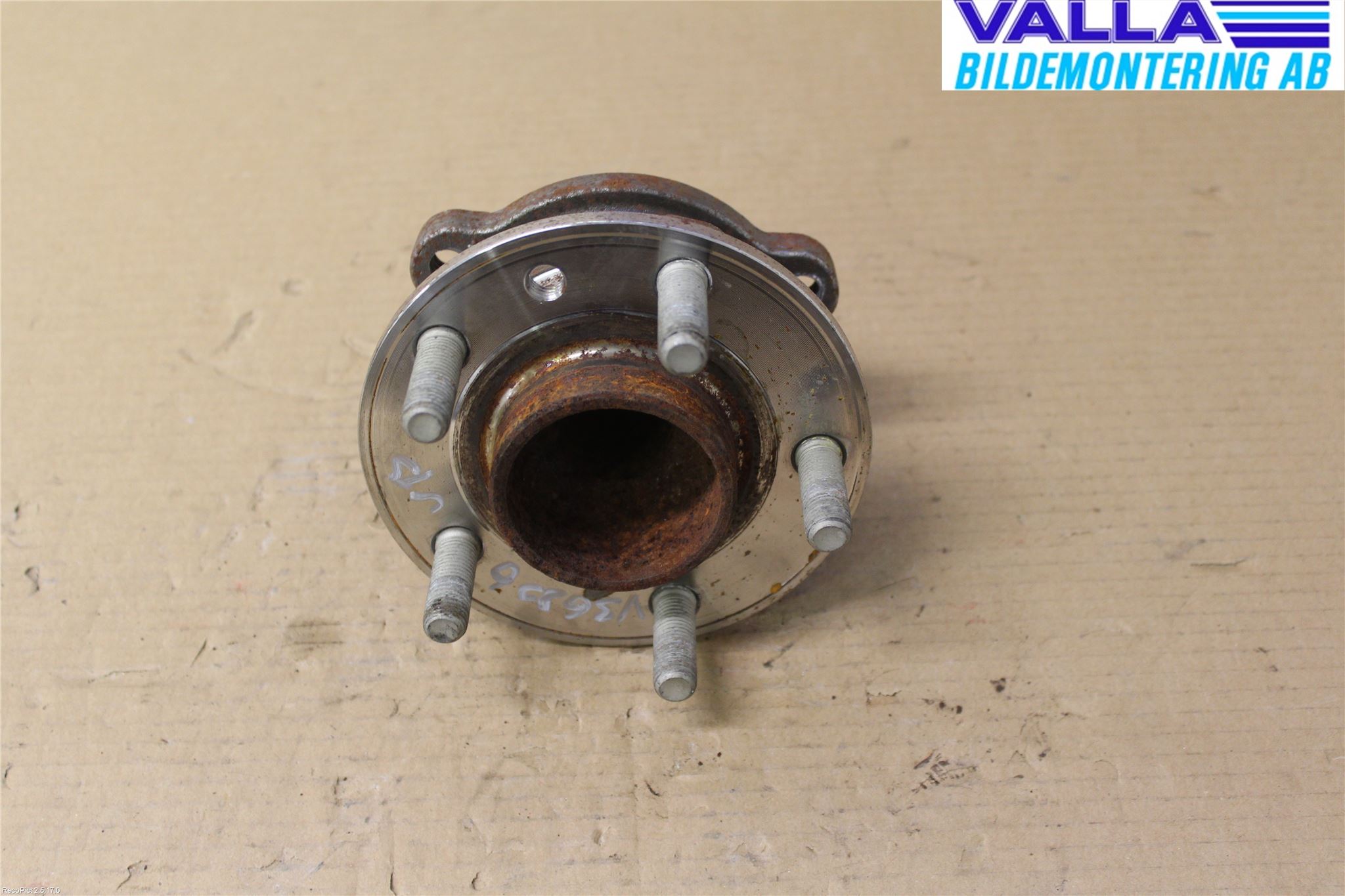 Volvo V40 12-19 Nav Bak