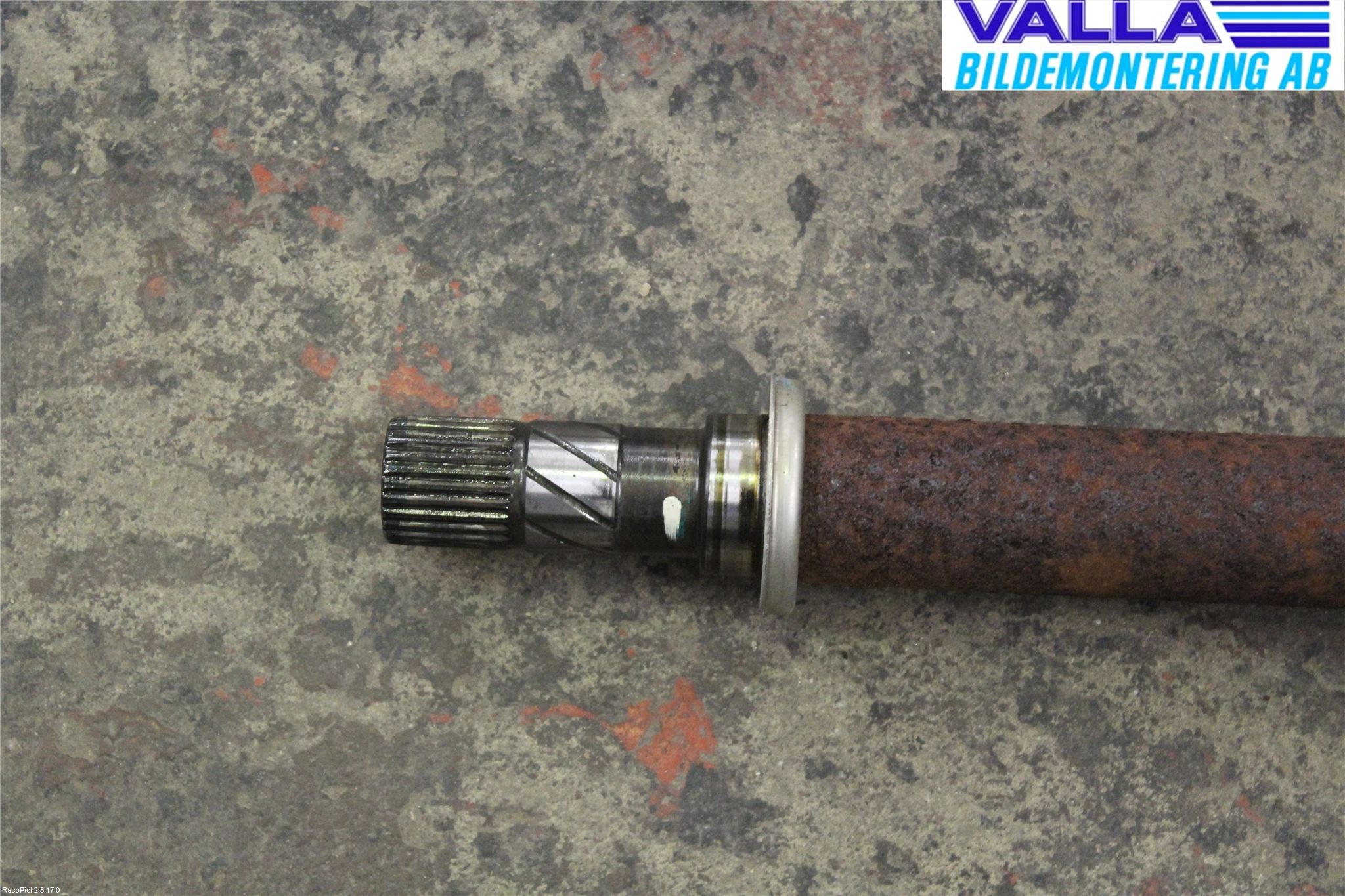 Renault CLIO III  06-09 Drivaxel Fram Höger