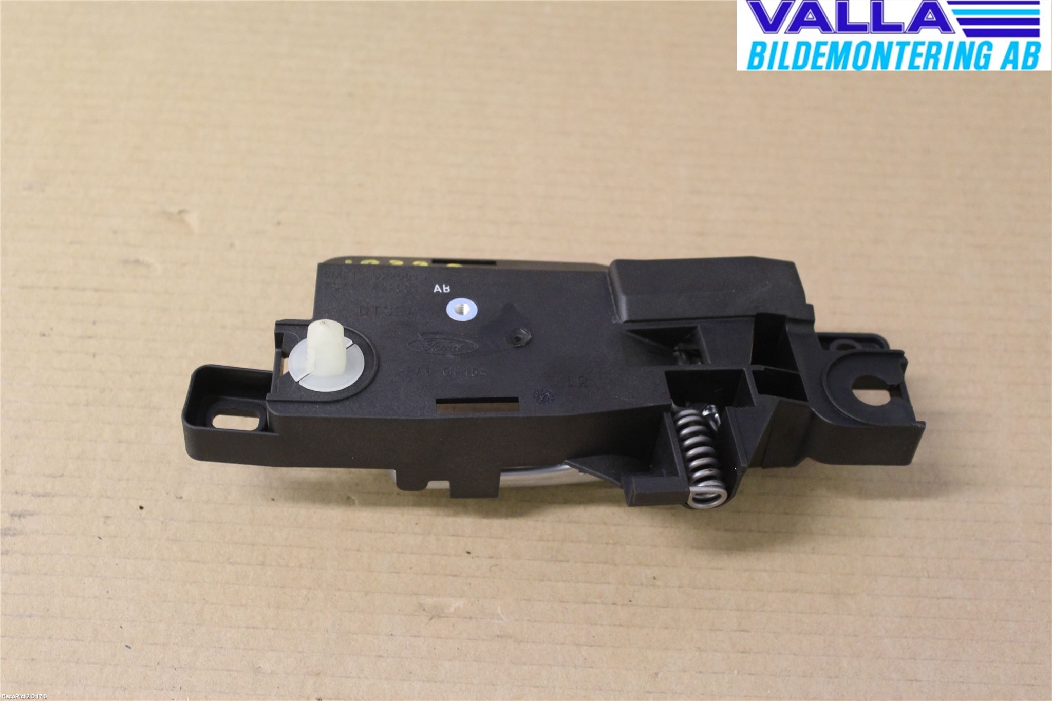 Ford MONDEO 07-15 Dörrhandtag Inre Vä