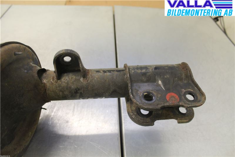 Hyundai SANTA FE  06-12 Fjäderben Fram Vänster