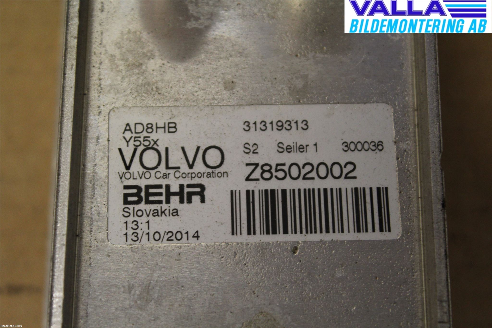 Volvo V40 12-19 Oljekylare Automat