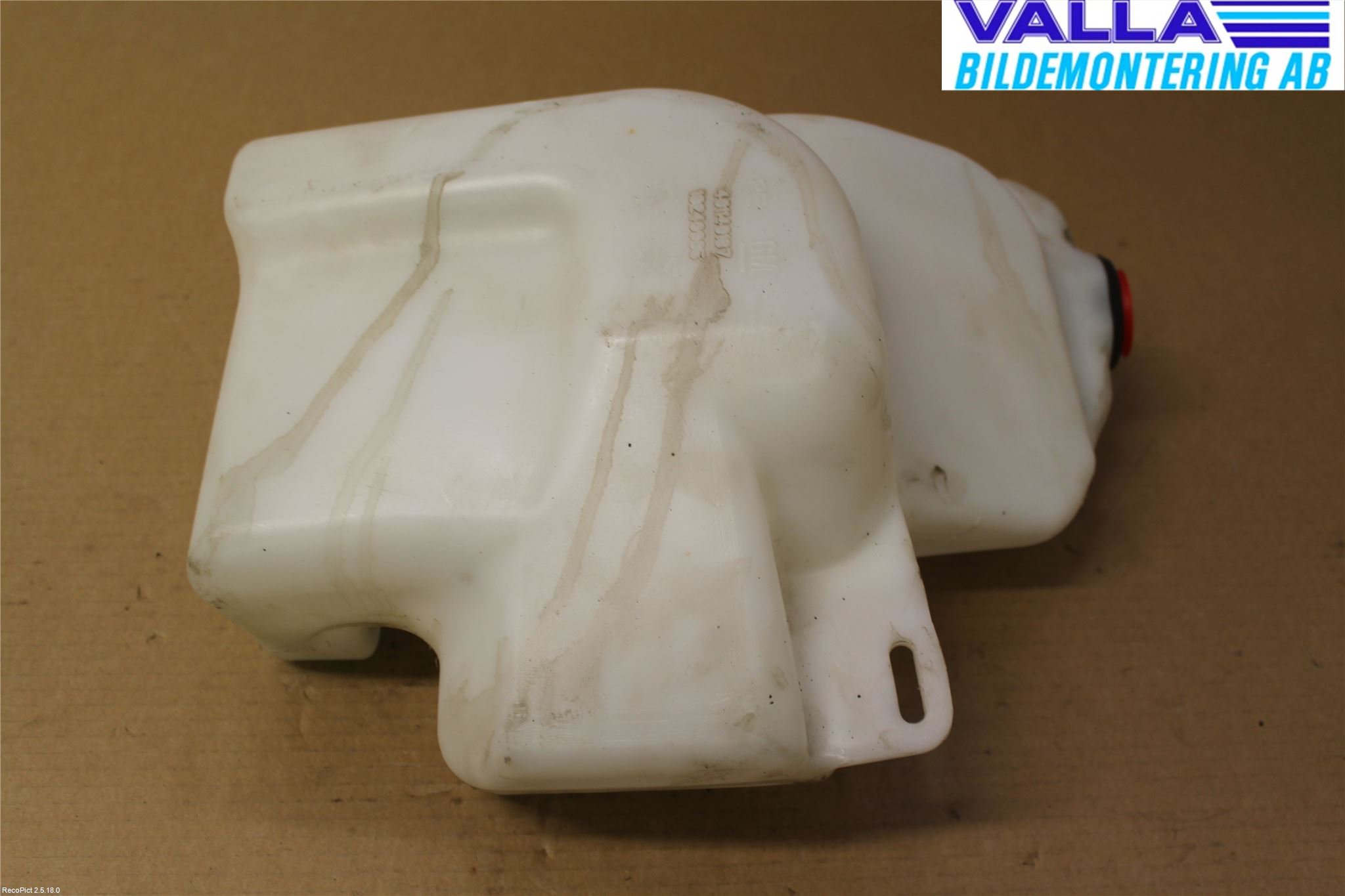 Opel INSIGNIA 09-16 Spolartank Vindruta-Strål
