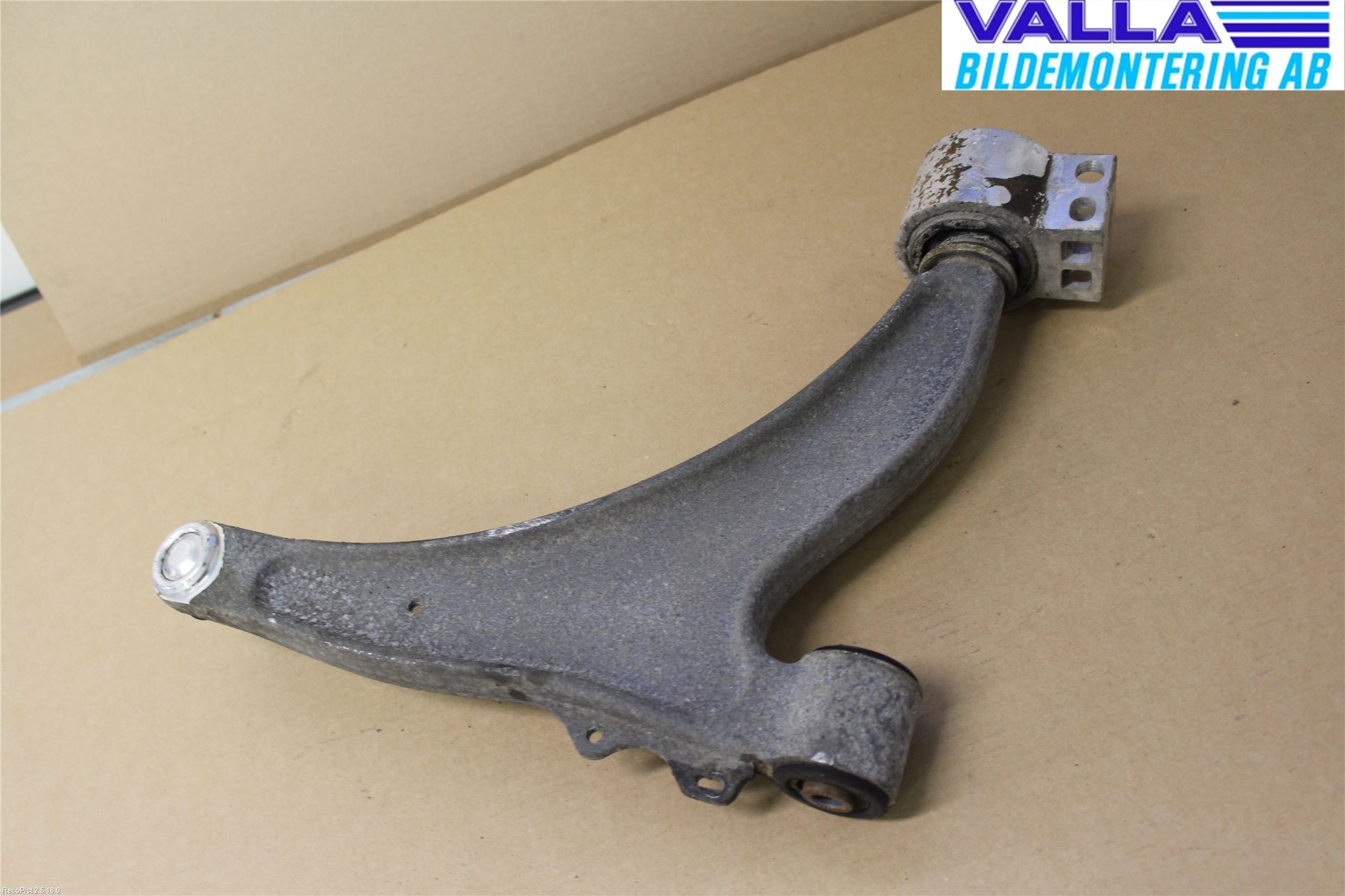 Opel INSIGNIA 09-16 Bärarm Fram Undre Vä