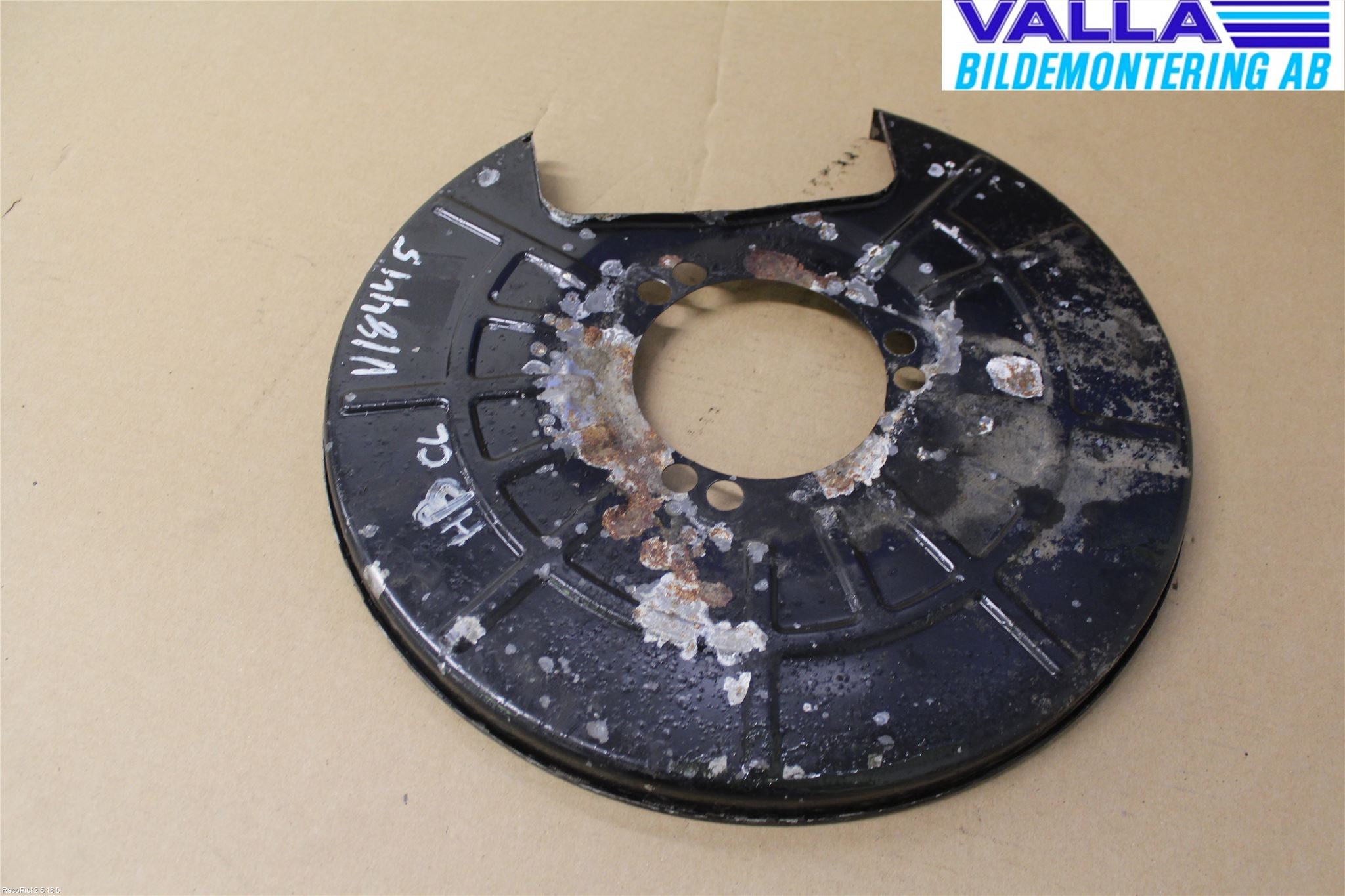 Opel INSIGNIA 09-16 Bromssköld Bak