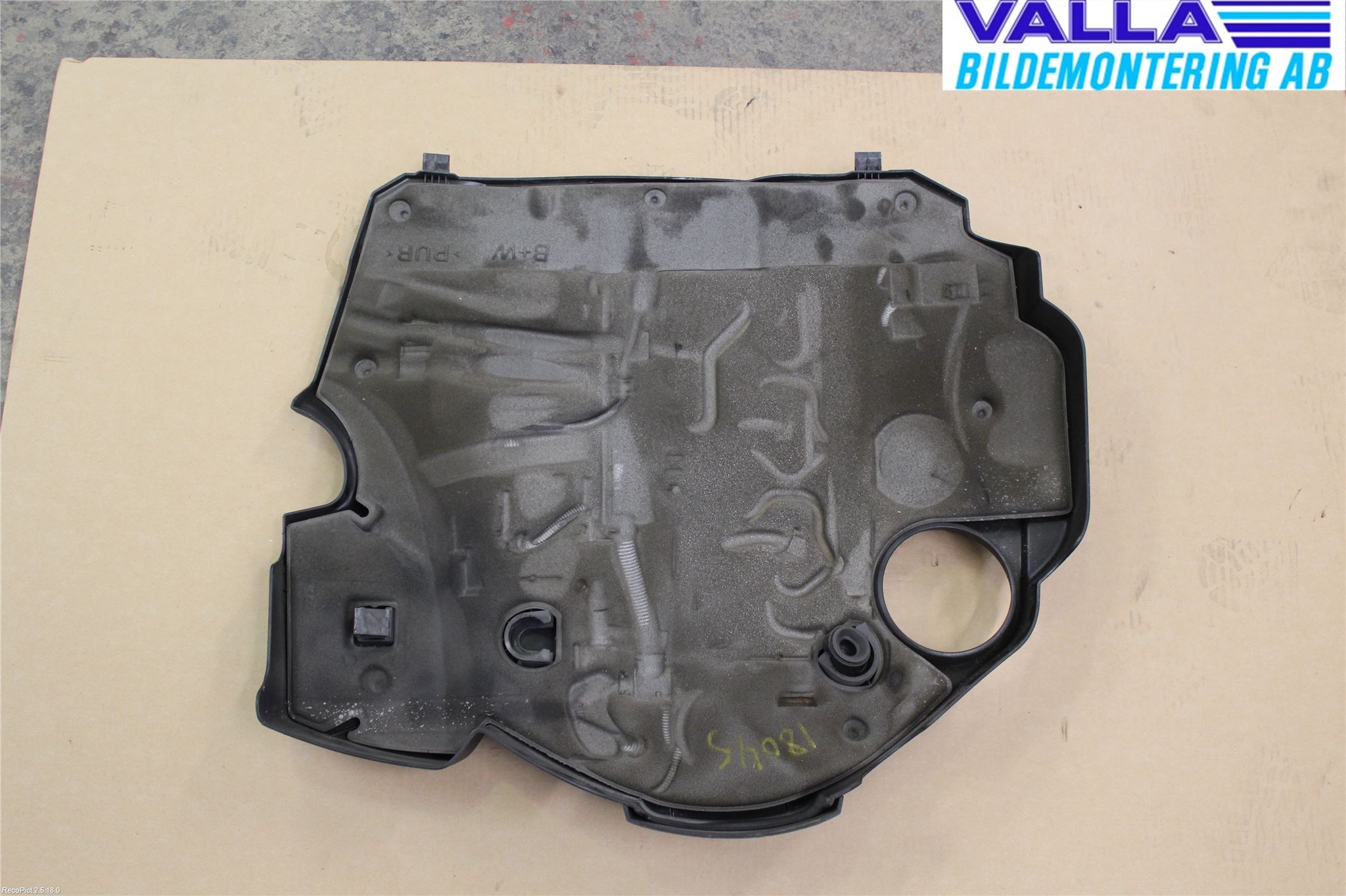 BMW 3 E90/91 SED/TOU 05-12 Motorkåpa