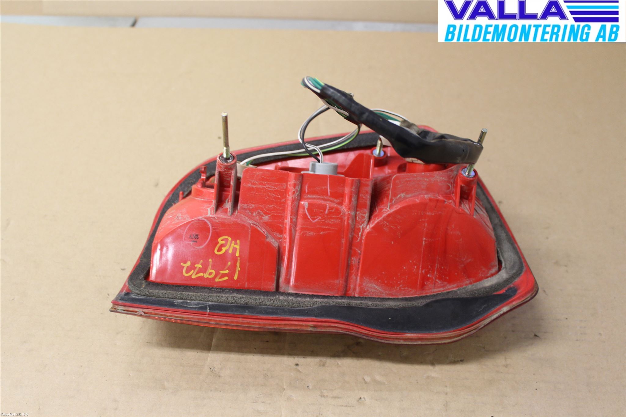 Toyota RAV 4 00-06 Bakljus Höger