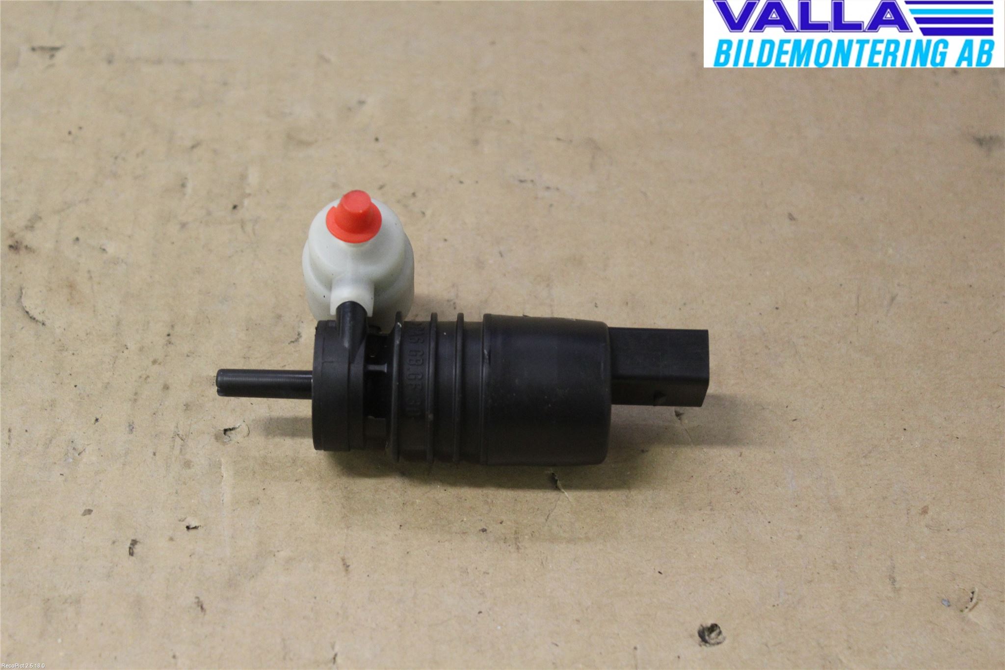 Opel INSIGNIA 09-16 Spolarpump Vindruta