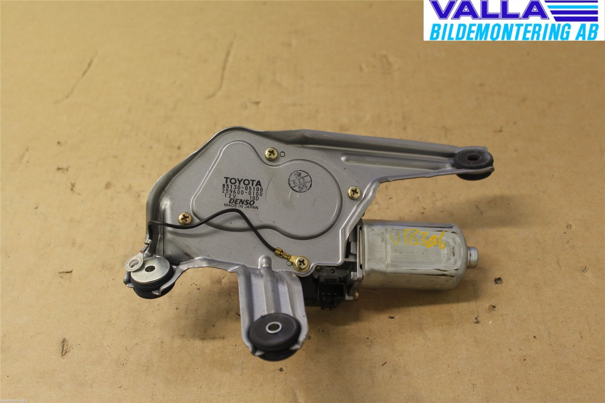 Toyota AVENSIS 03-06 Torkarmotor Baklucka