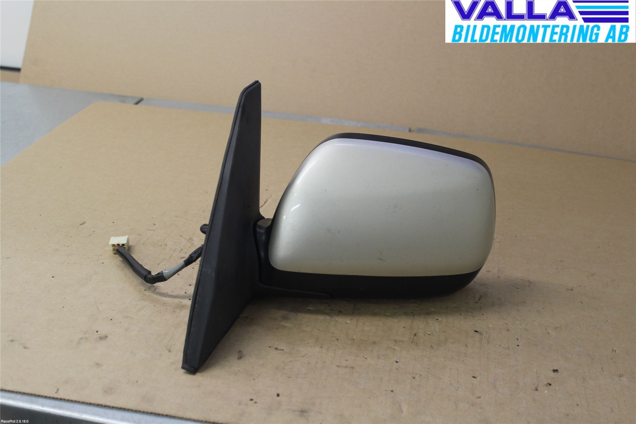 Toyota RAV 4 00-06 Spegel Yttre El Vä