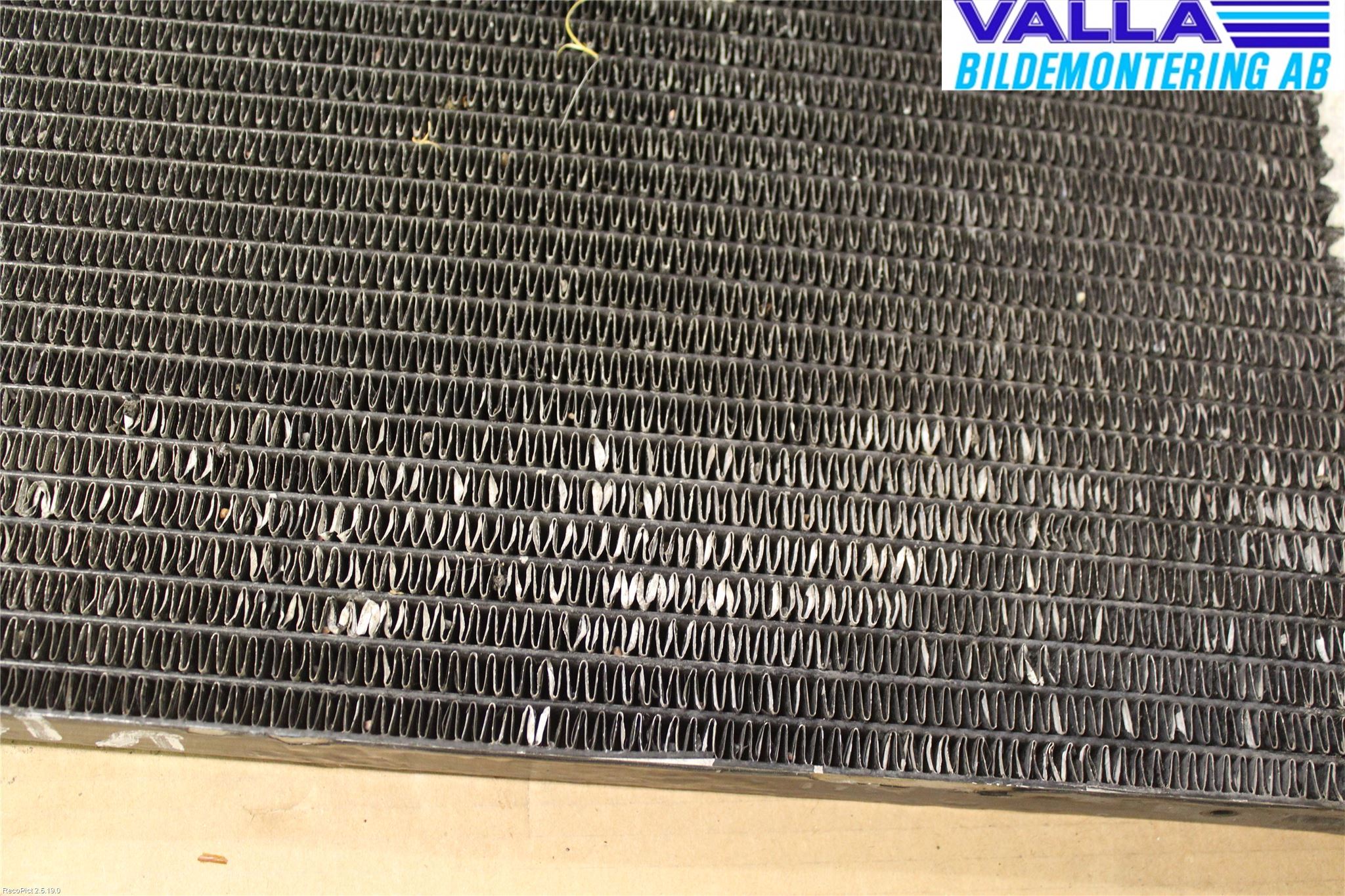 BMW 7 E38      93-01 Ac Kondensor-Kylare