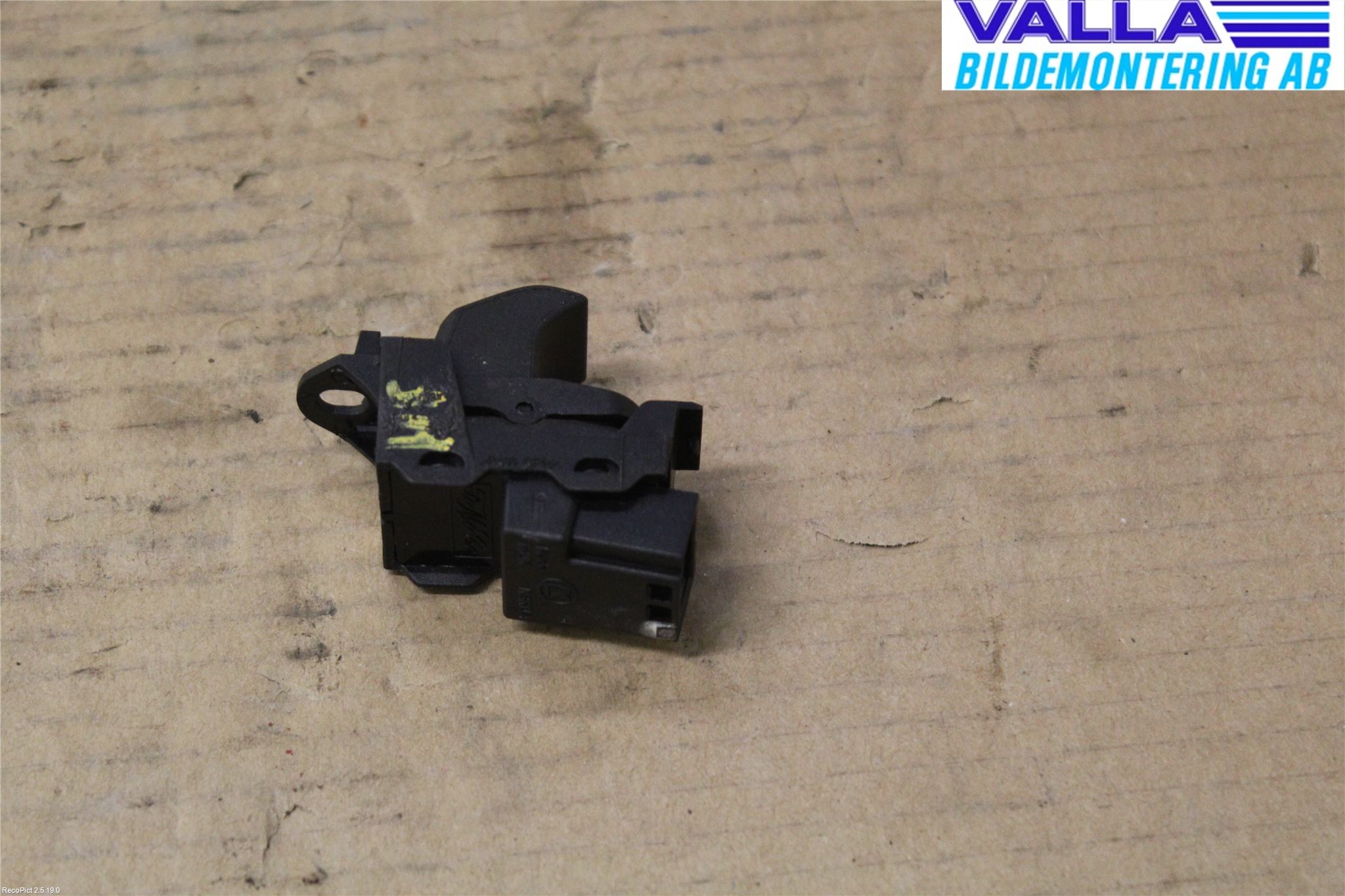 Volvo V70 08-13 Strömställare Elhiss