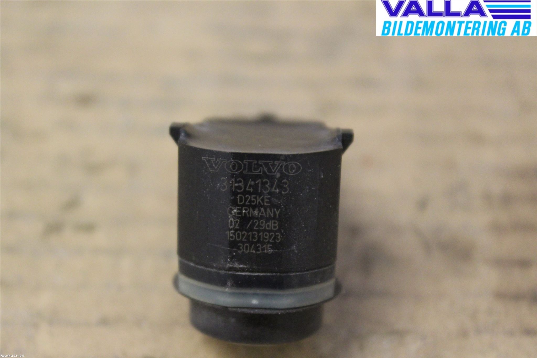 Volvo V40 12-19 Parkeringshjälp Backsensor