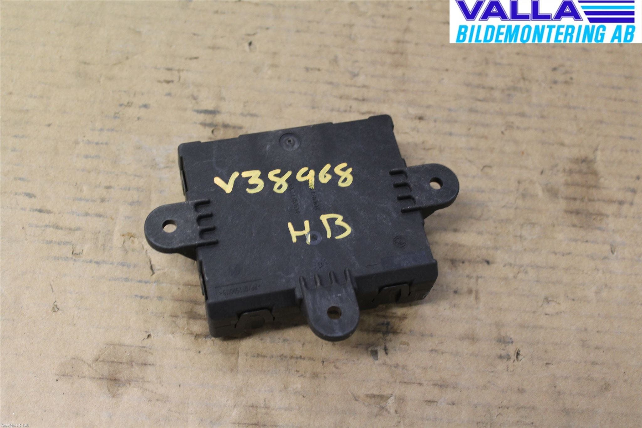 Volvo V70 08-13 Styrenhet Dörr