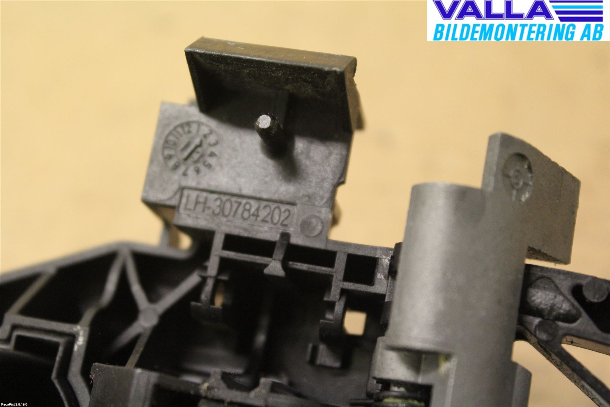 Volvo V70 08-13 Dörrhandtag Yttre Hö