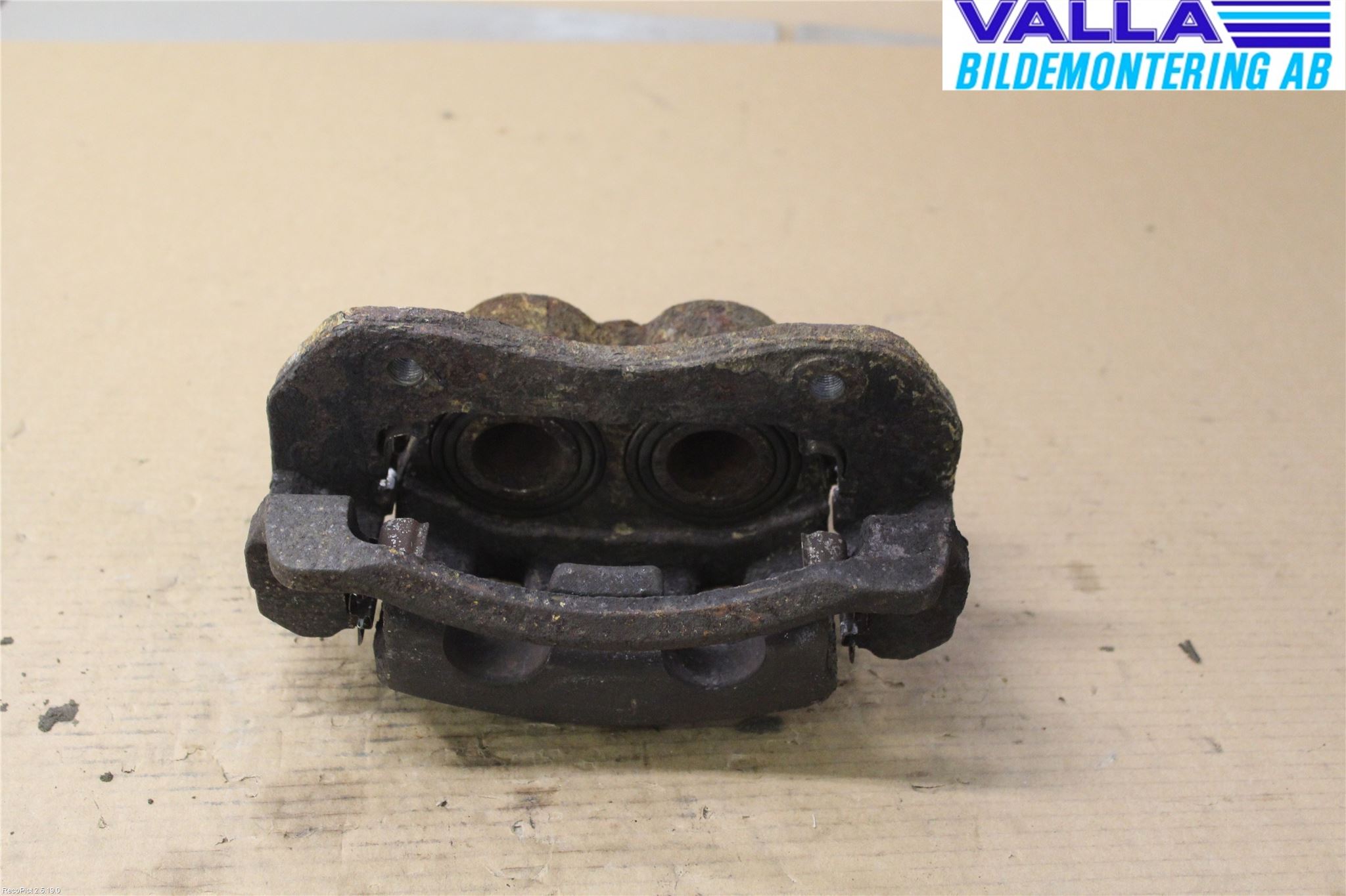 Kia SORENTO 03-09 Bromsok Fram Vänster