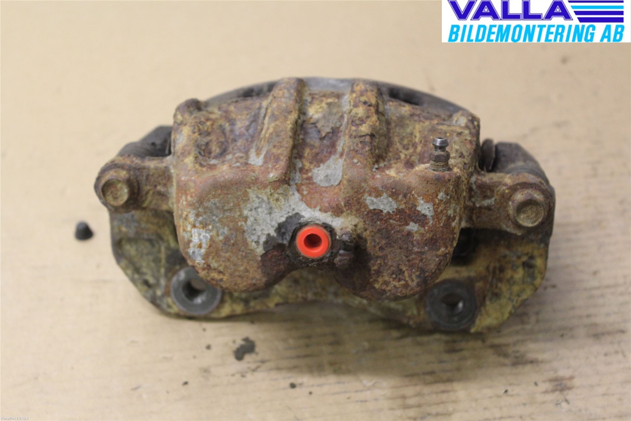 Kia SORENTO 03-09 Bromsok Fram Höger