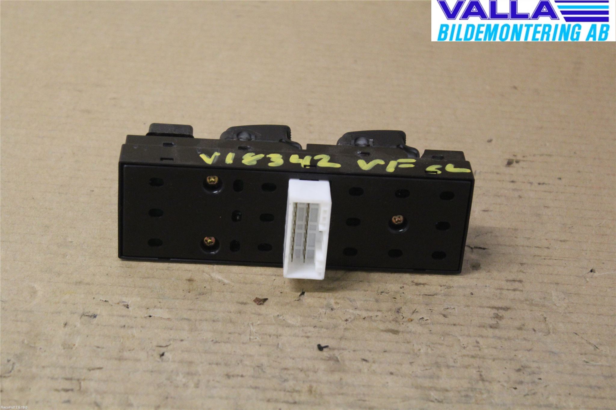 Kia SORENTO 03-09 Strömställare Elhiss