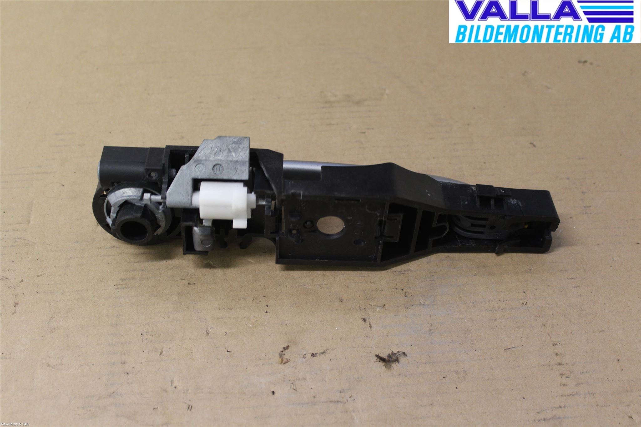 Renault CLIO III  09-12 Dörrhandtag Yttre Hö