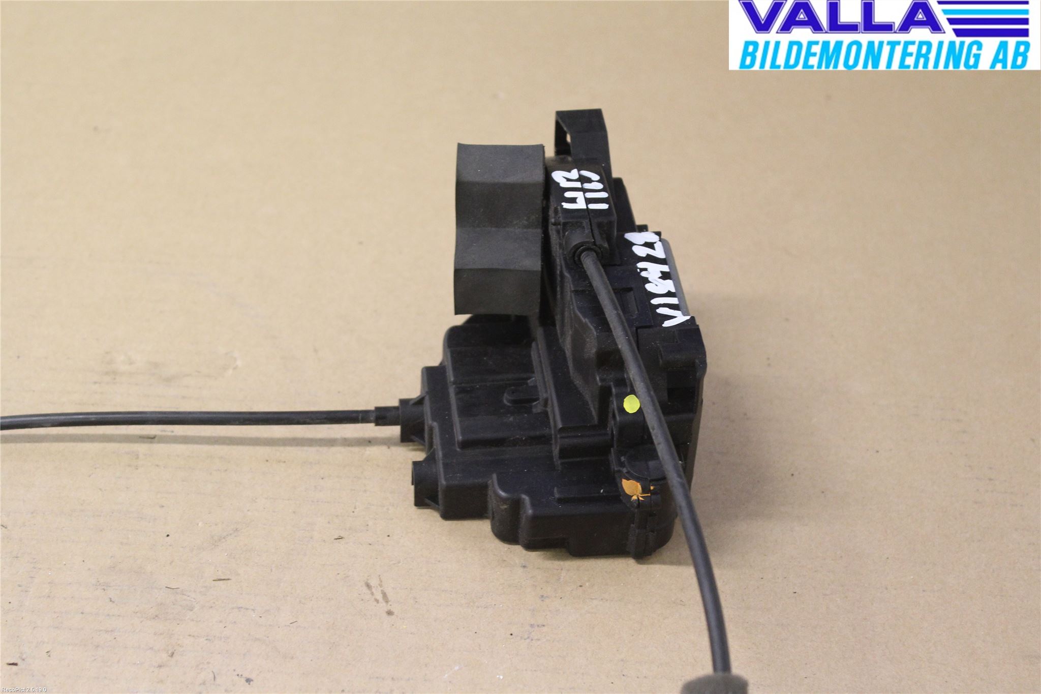 Renault CLIO III  09-12 Låskista-Dörrlås