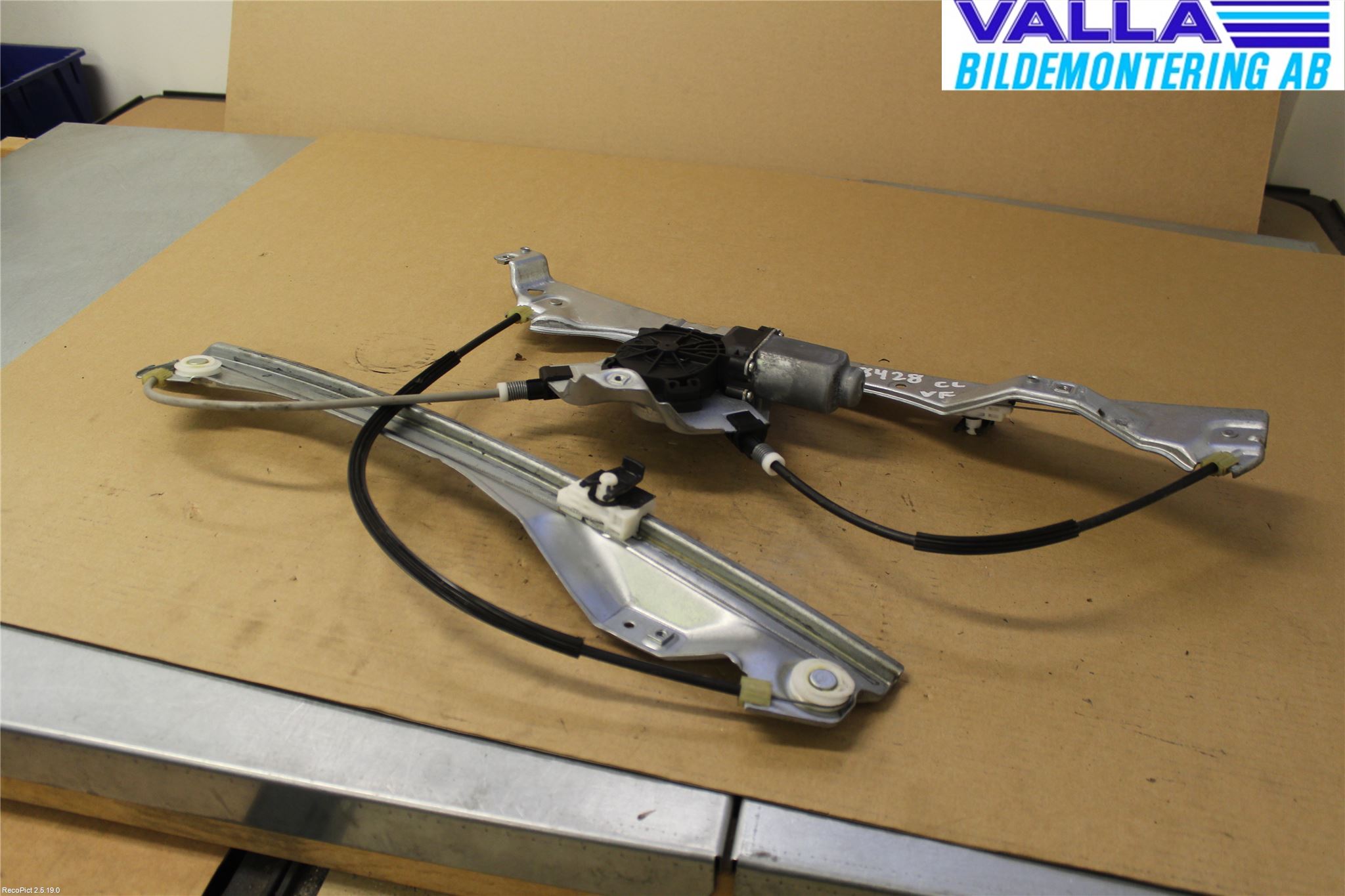 Renault CLIO III  09-12 Fönsterhiss El Kompl