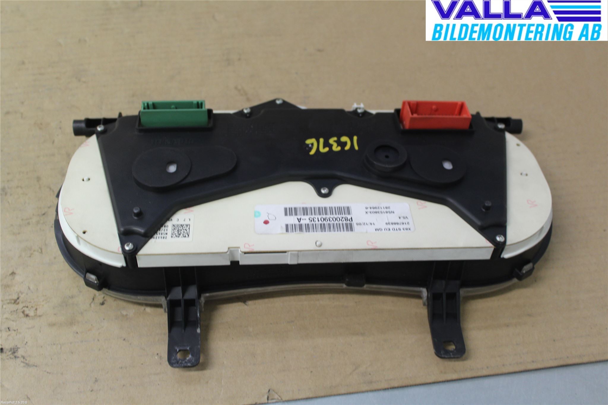 Opel VIVARO 01-14 Instrument Komb