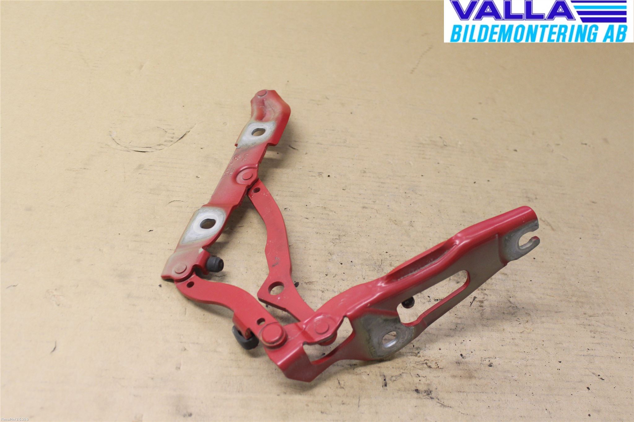 BMW 3 E90/91 SED/TOU 05-12 Bakluckegångjärn Hö