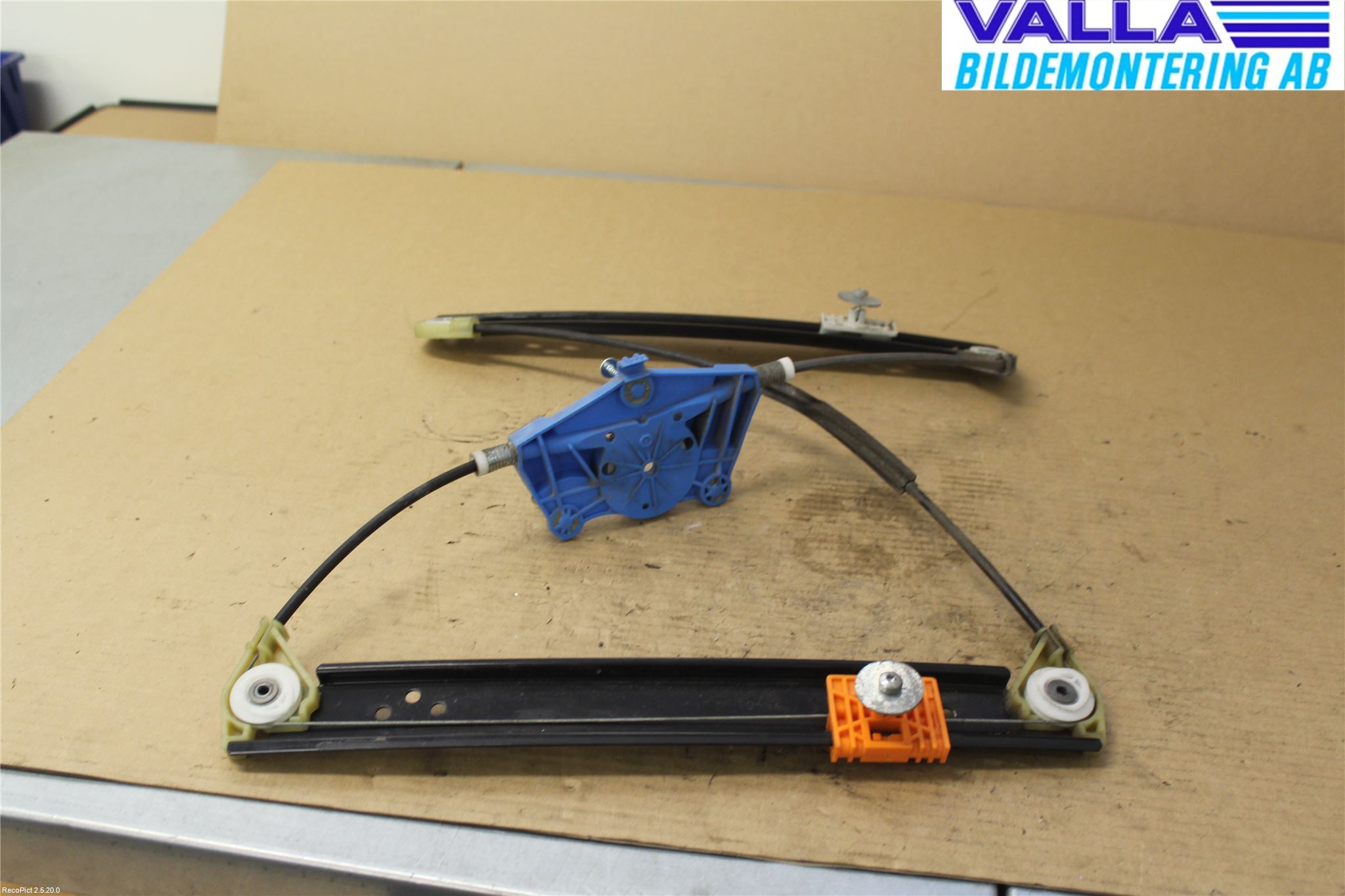 Porsche CAYENNE 03- Fönsterhissmekanism