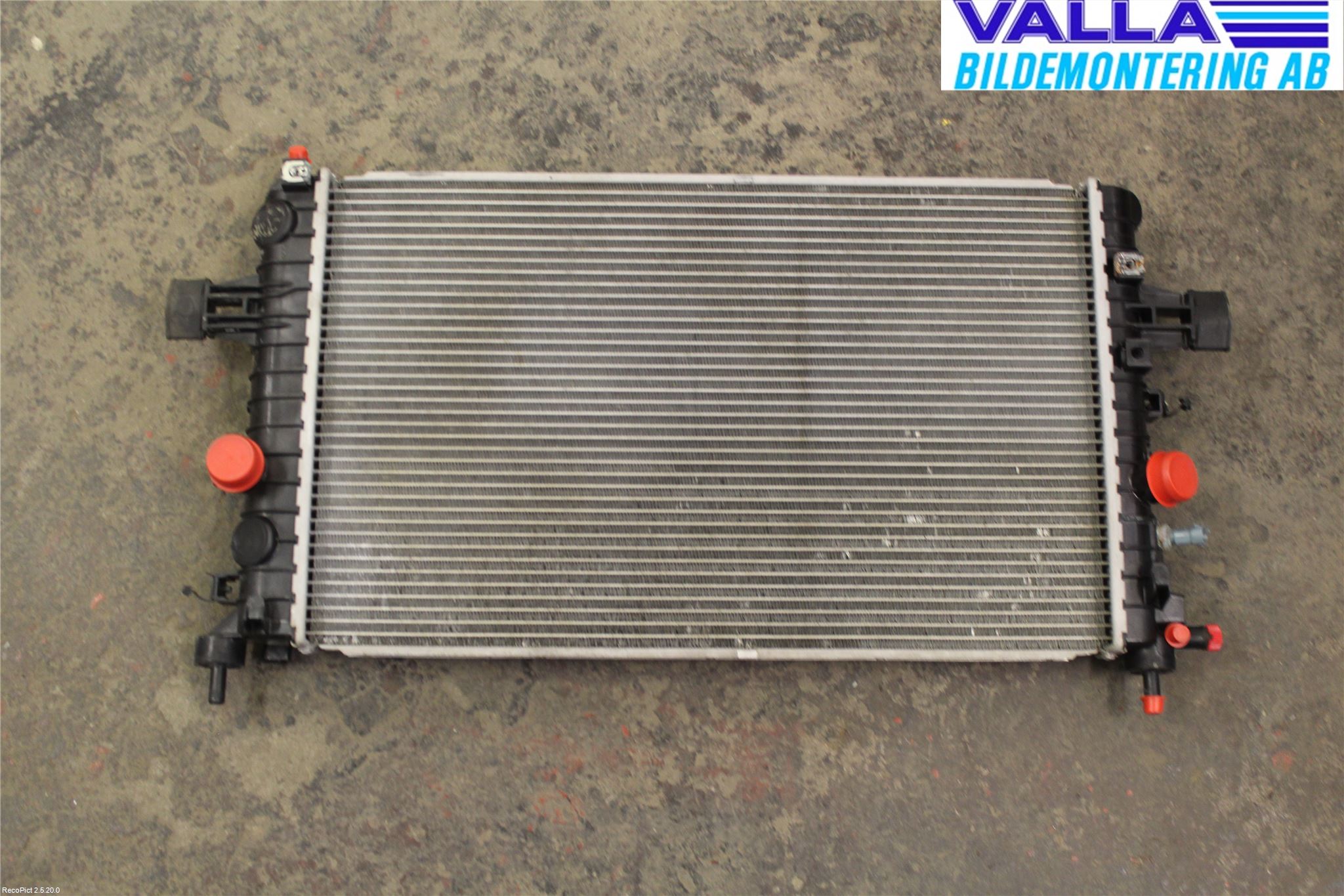 Opel ASTRA H 04-12 Kylare Man