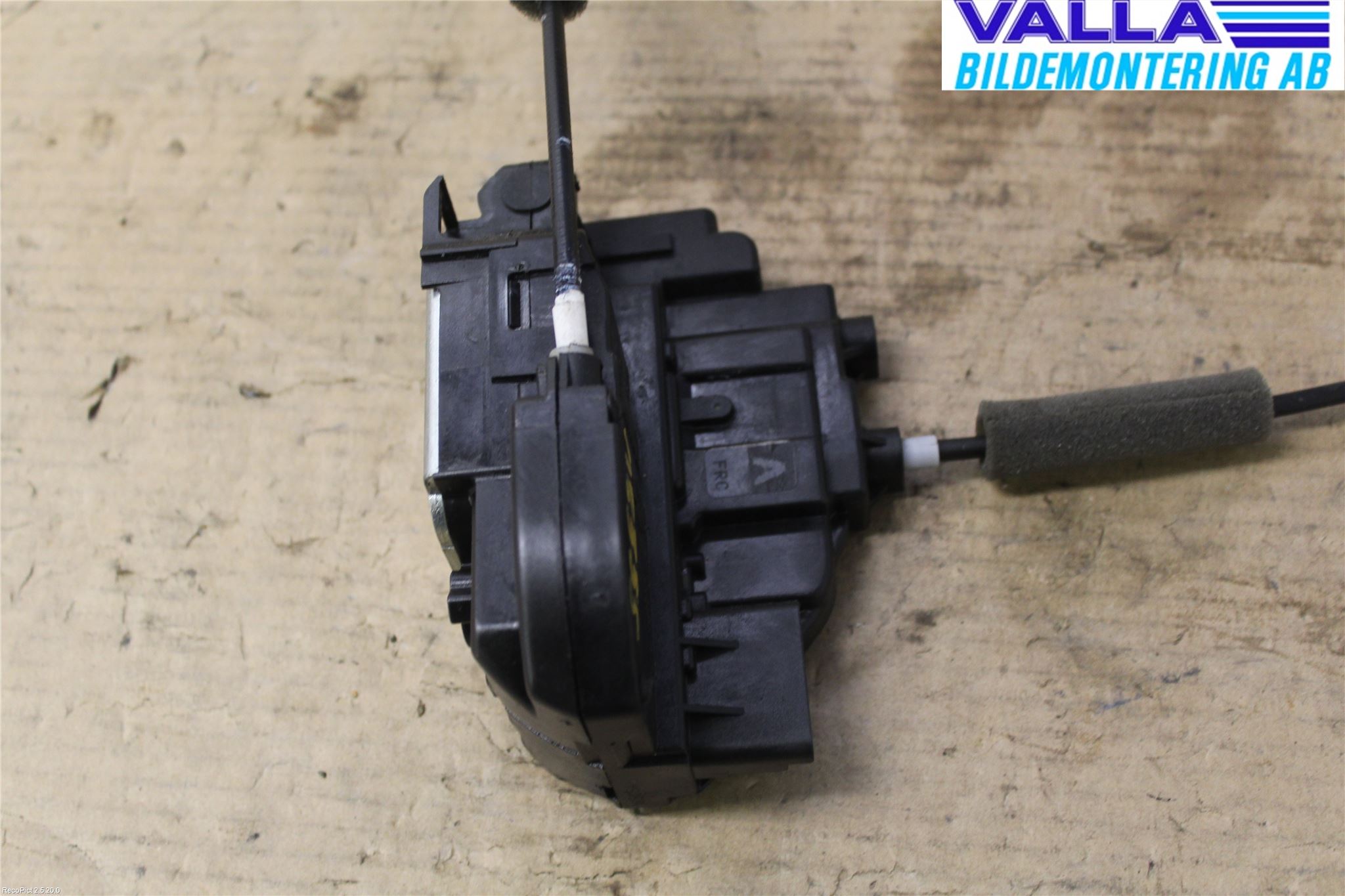 Nissan NAVARA 05-16 Låskista-Dörrlås