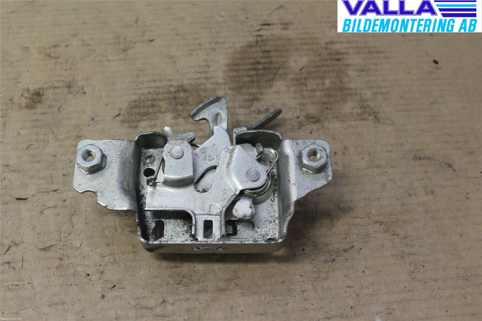 Renault CLIO III  09-12 Huvlås