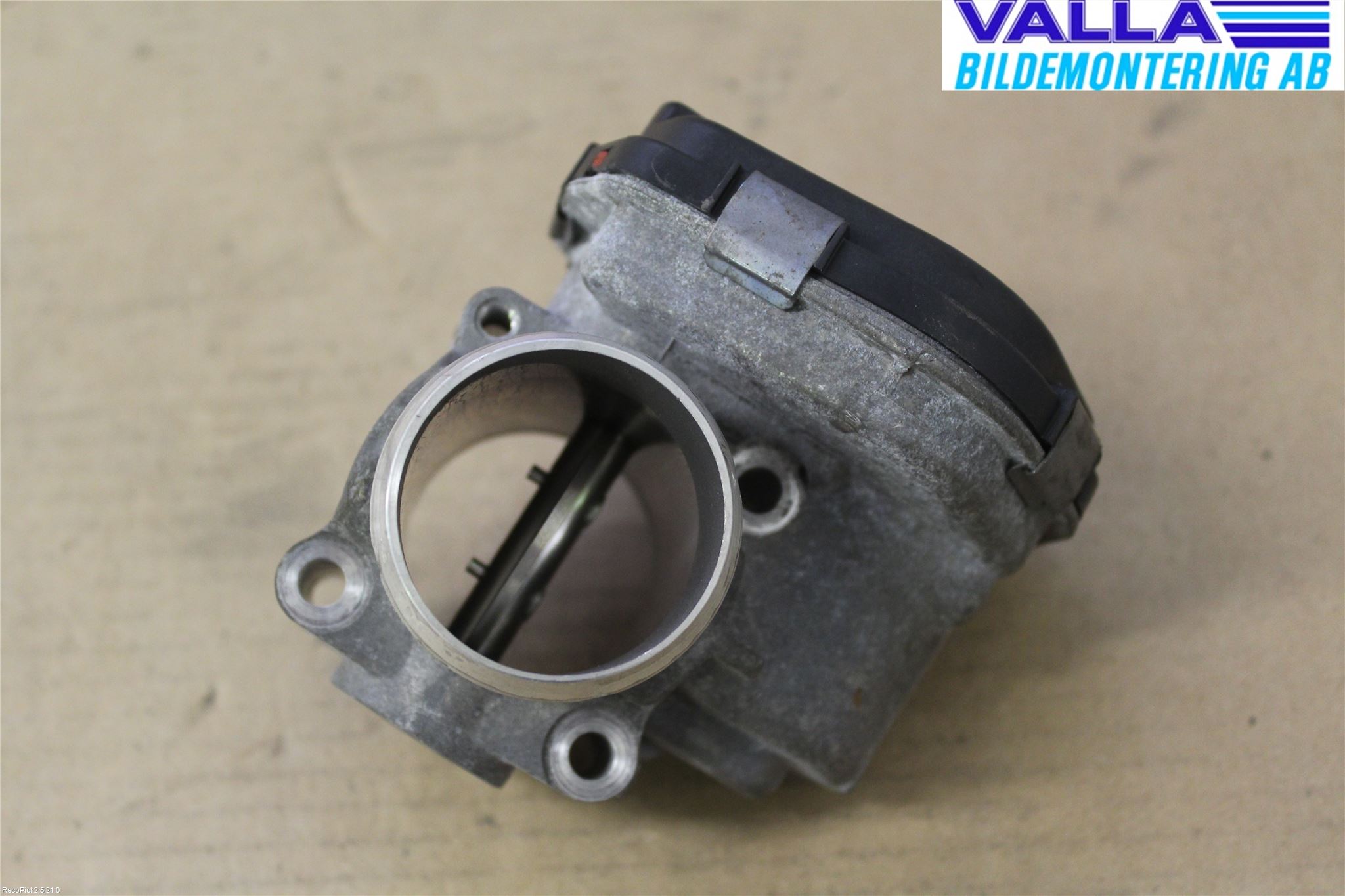 Volvo V70 08-13 Injspjällhus