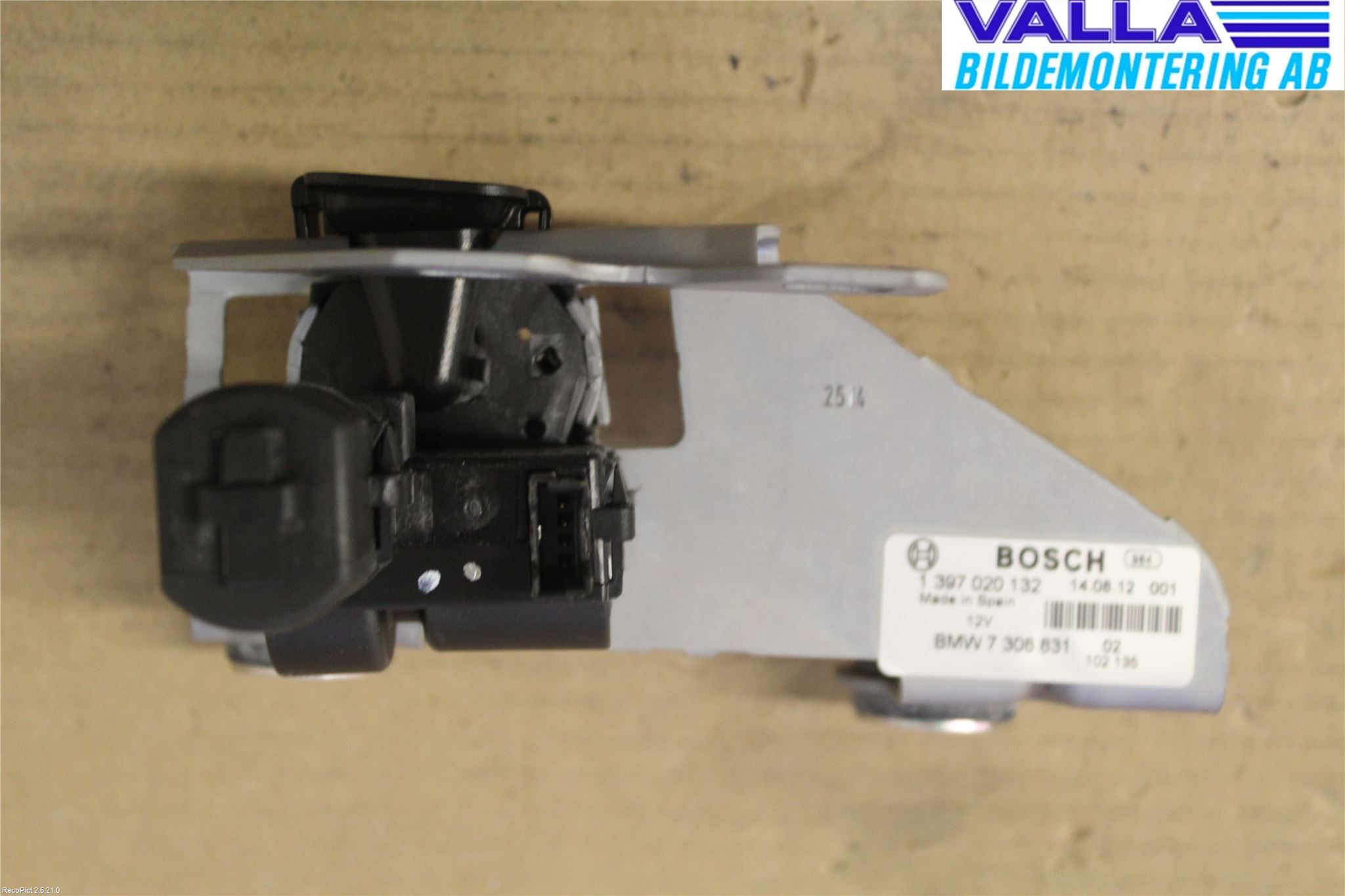 BMW 3 F30/F31/F80 12-19 Låskista Baklucka