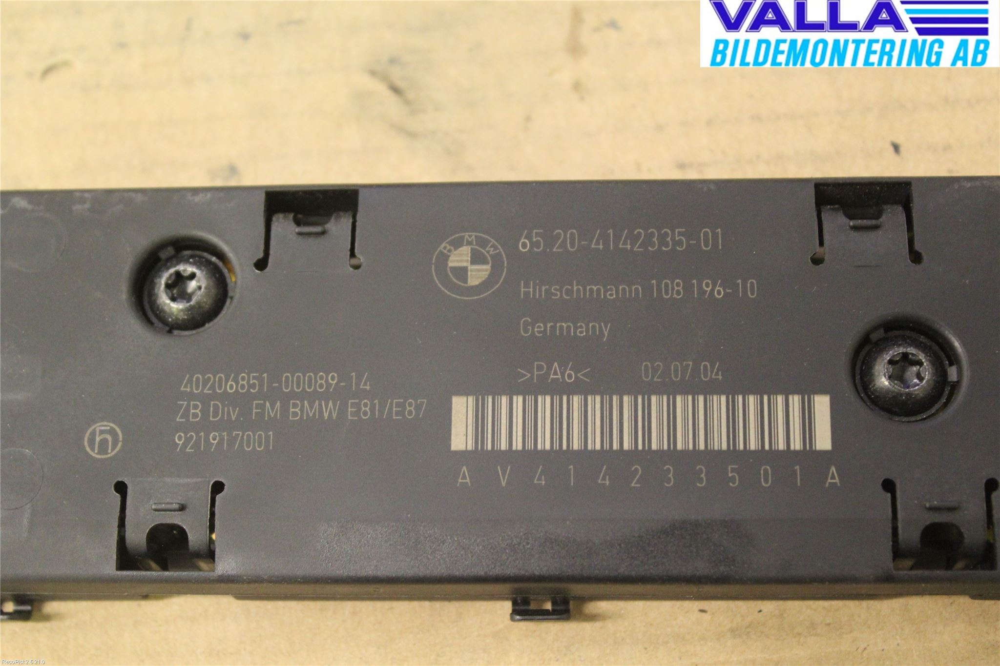 BMW 1 E87/81 5D/3D 03-11 Antennförstärkare