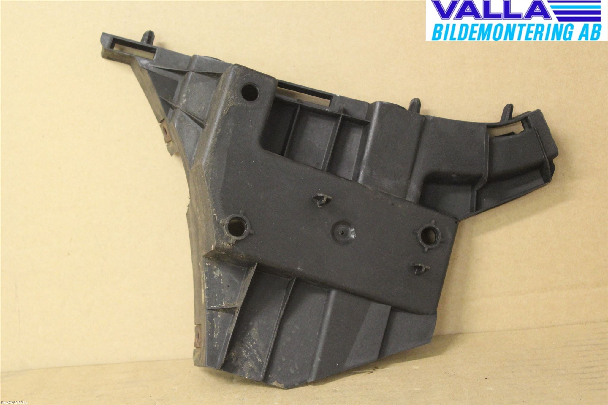 Volvo S80 07-13 Stötfångarfäste Fram Hö