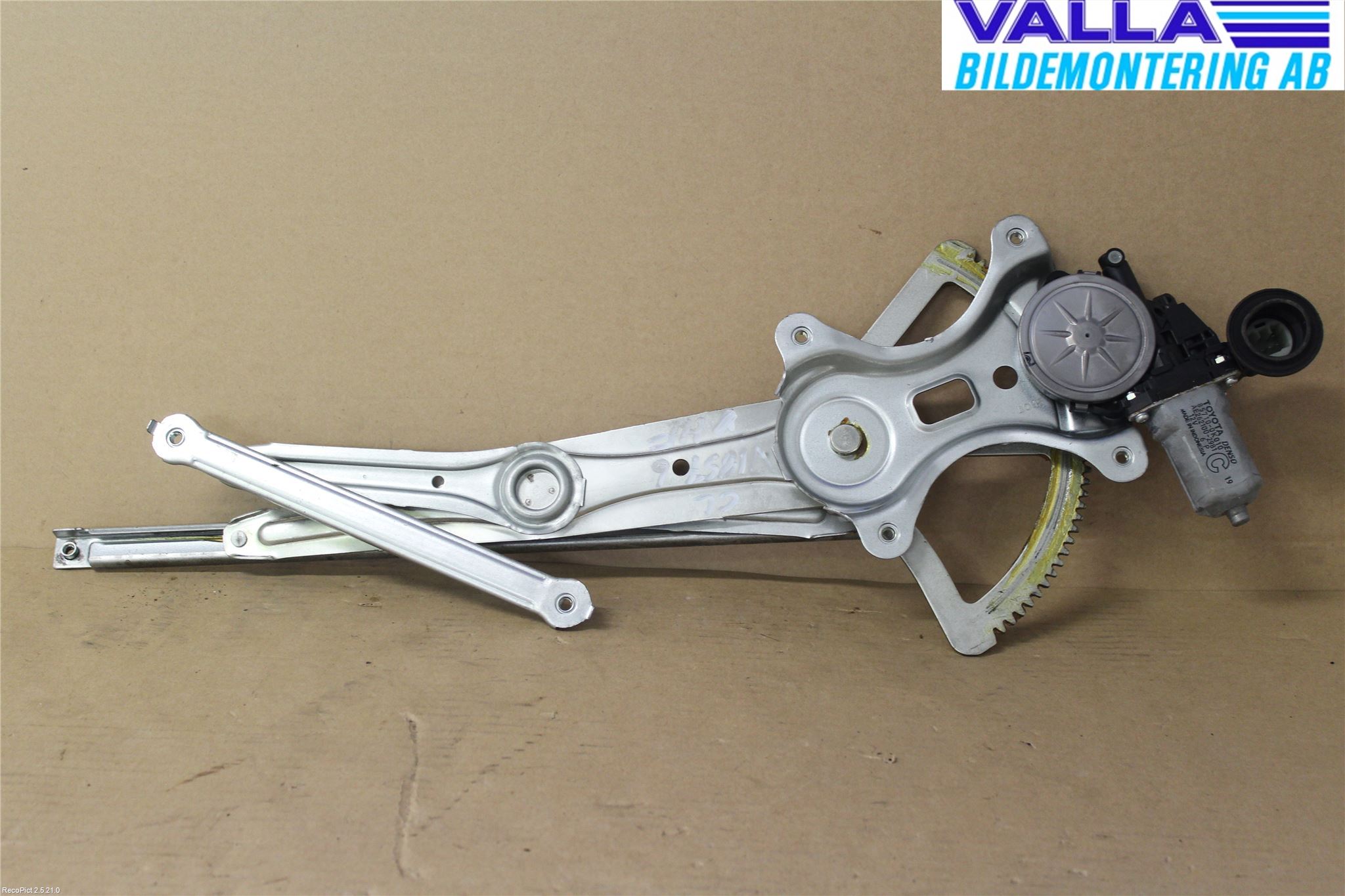 Toyota HILUX 05-16 Fönsterhiss El Kompl