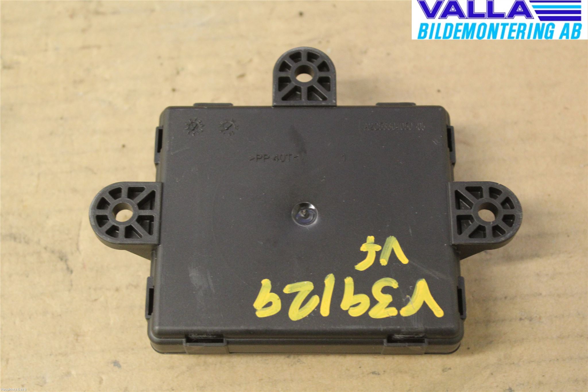 Volvo V60 14-18 Styrenhet Dörr