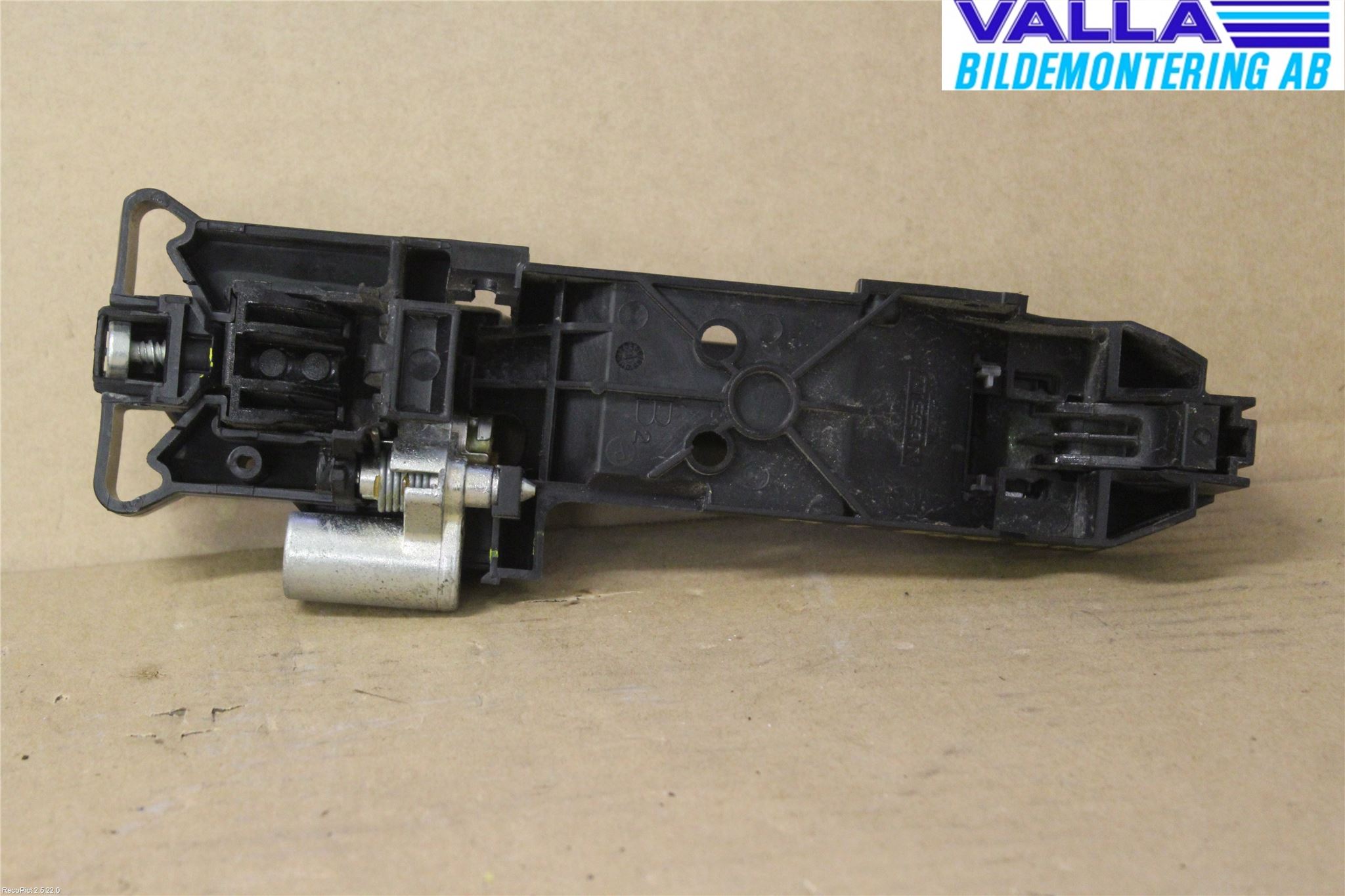 Nissan NOTE E11 06-14 Dörrhandtag Yttre Hö