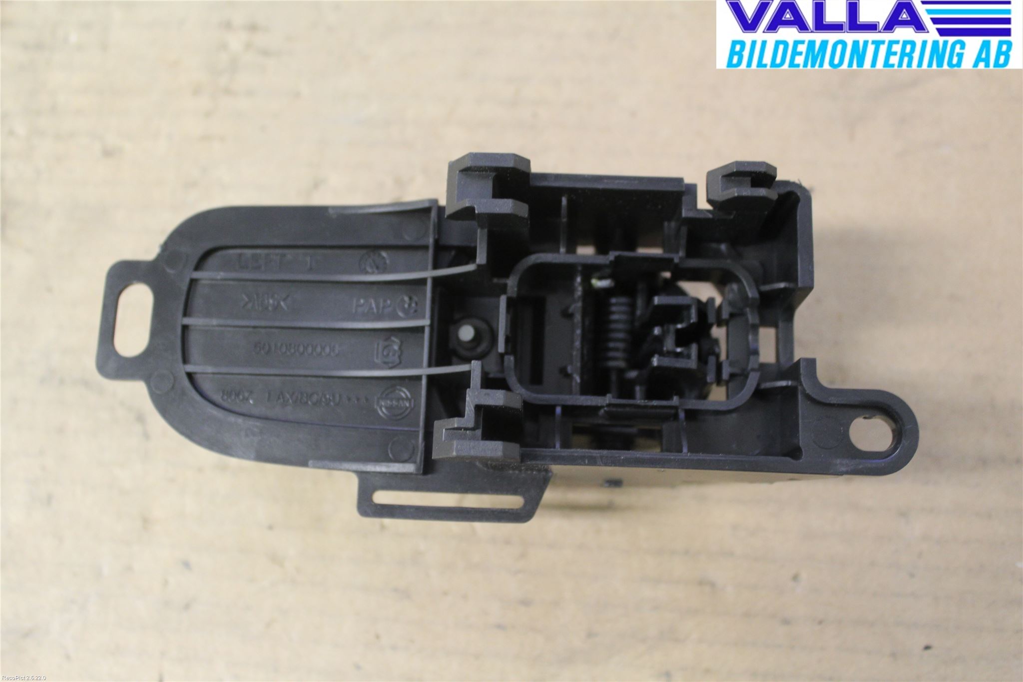 Nissan NOTE E11 06-14 Dörrhandtag Inre Vä