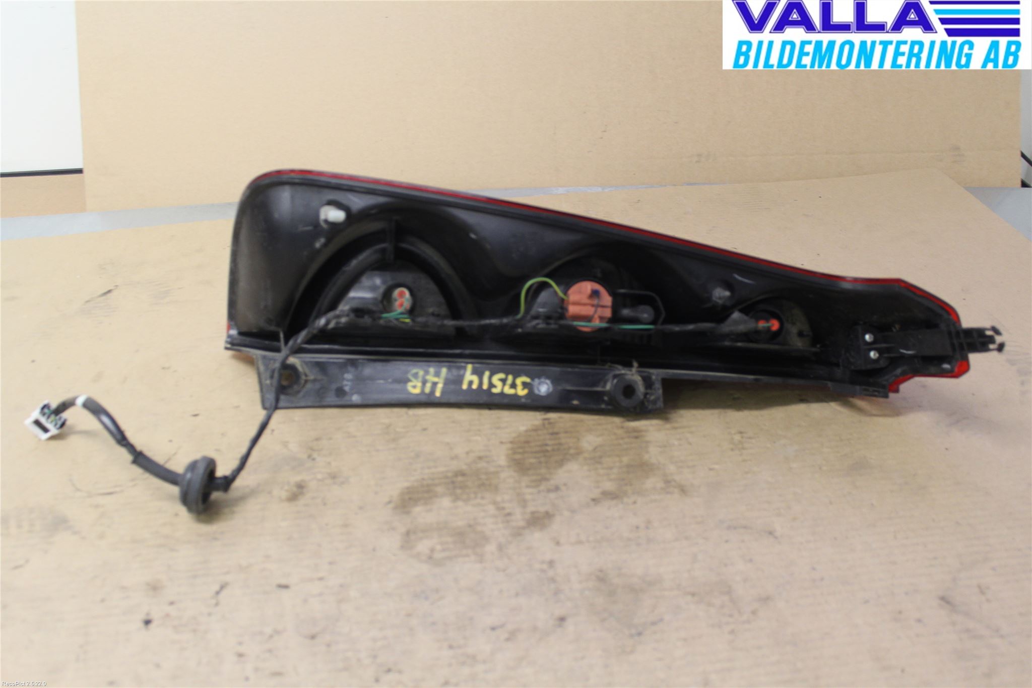 Nissan NOTE E11 06-14 Bakljus Höger