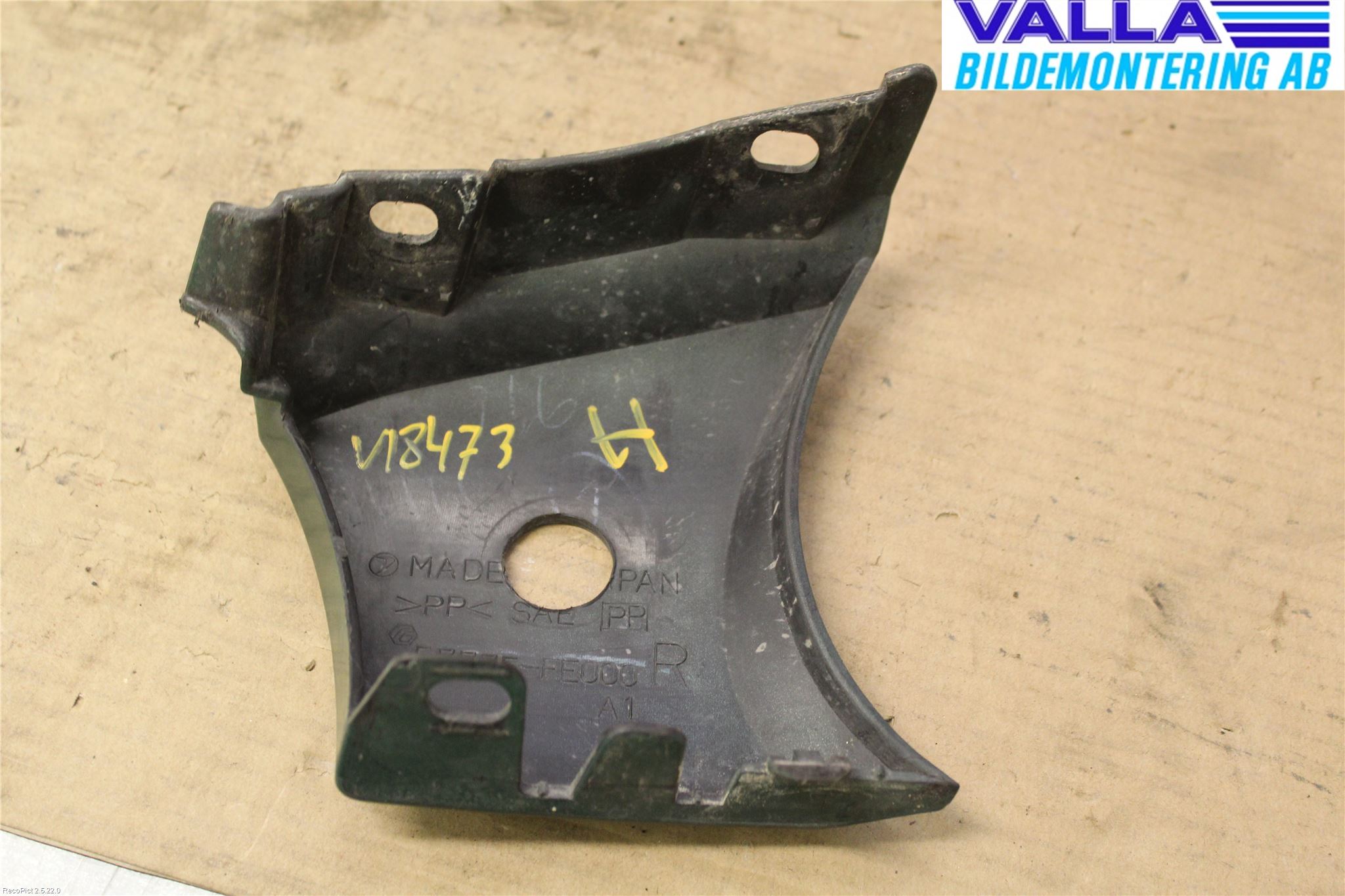 Subaru IMPREZA II  01-02 Stötfångardel Fram Hö