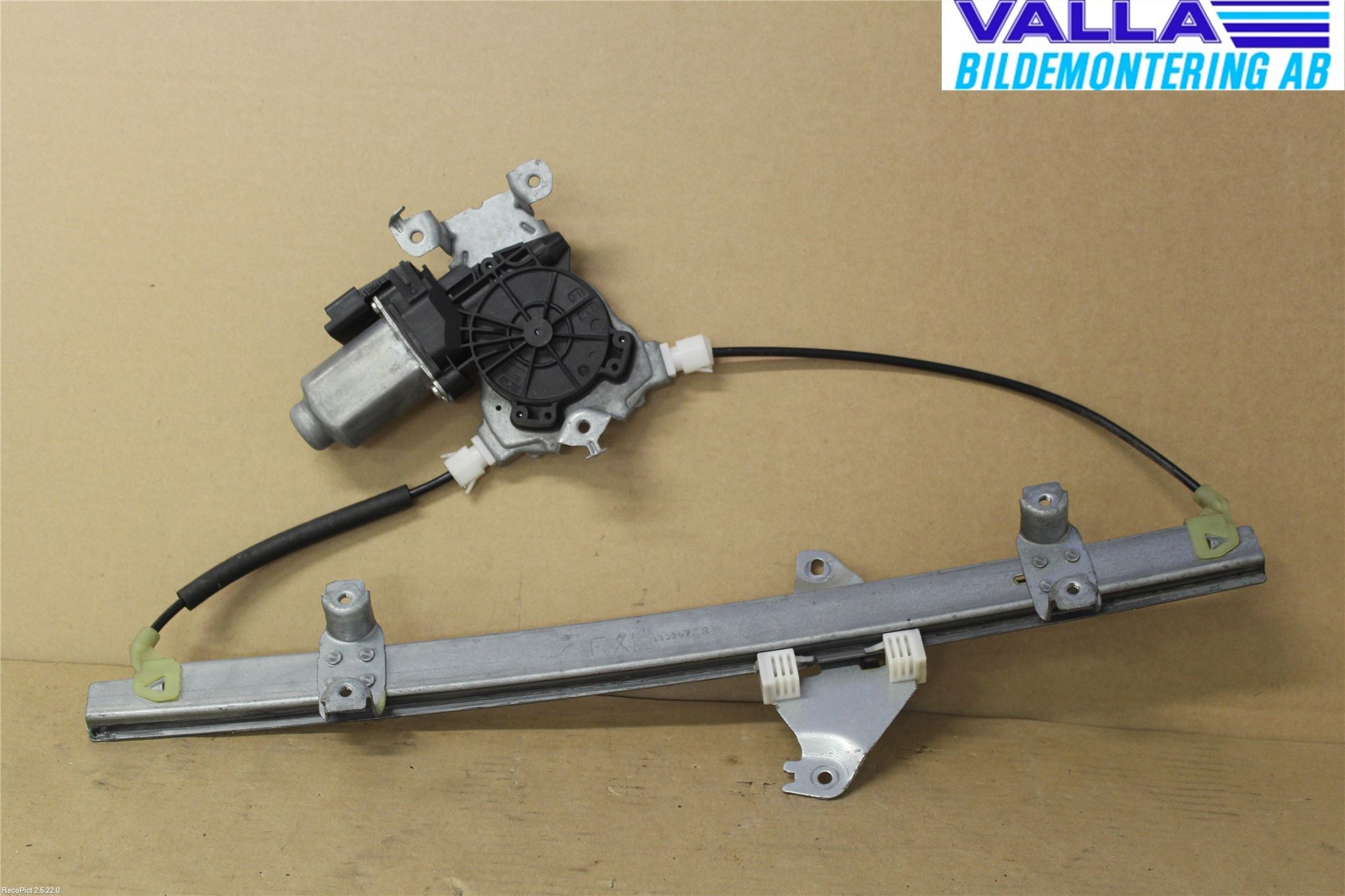 Nissan NOTE E11 06-14 Fönsterhiss El Kompl