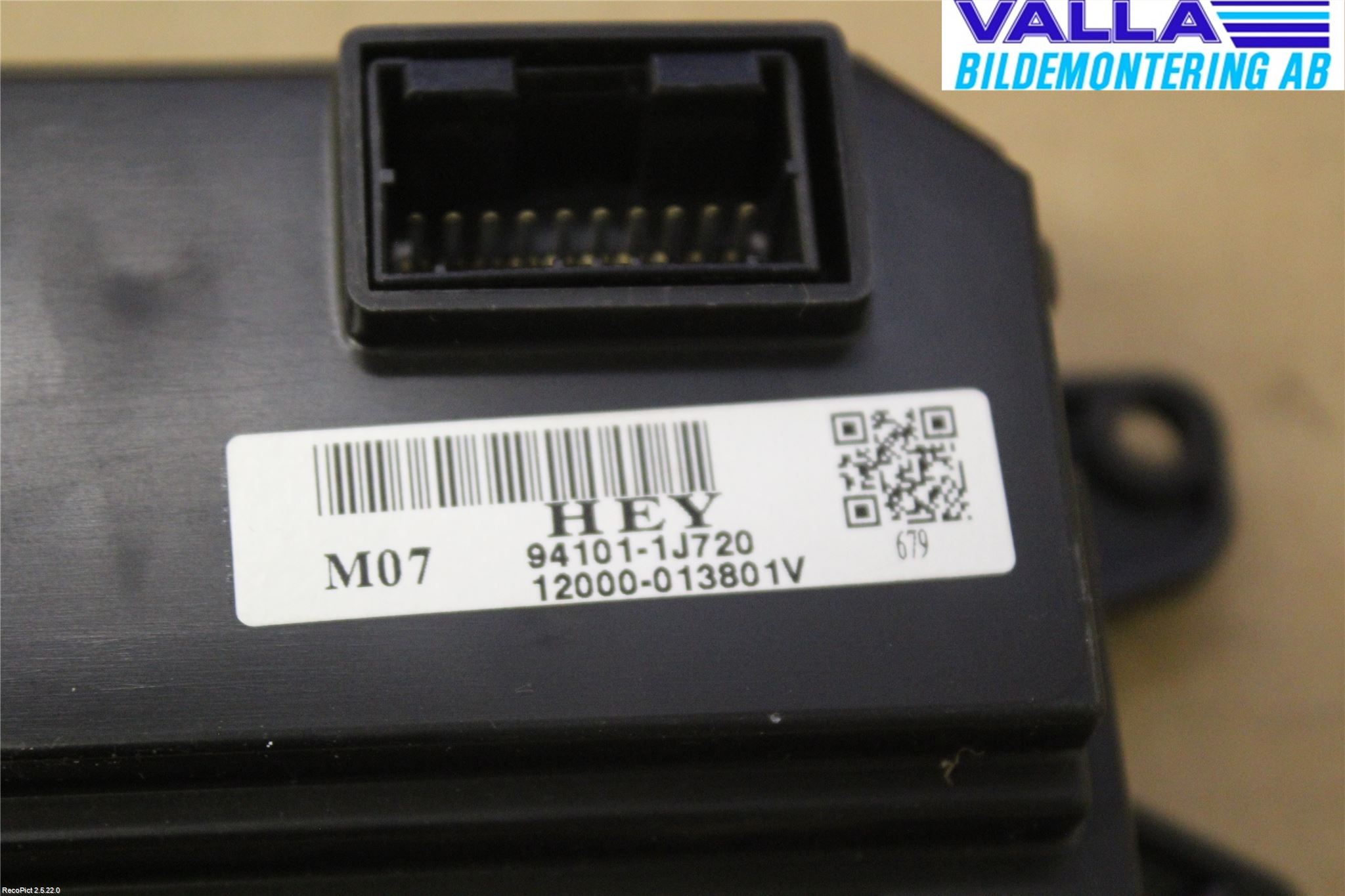 Hyundai i20 PB 09-14 Instrument Klocka