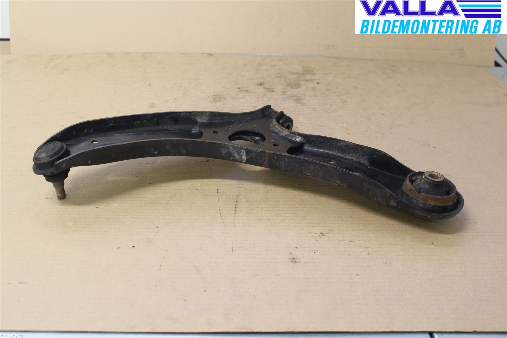 Hyundai i20 PB 09-14 Bärarm Fram Undre Hö