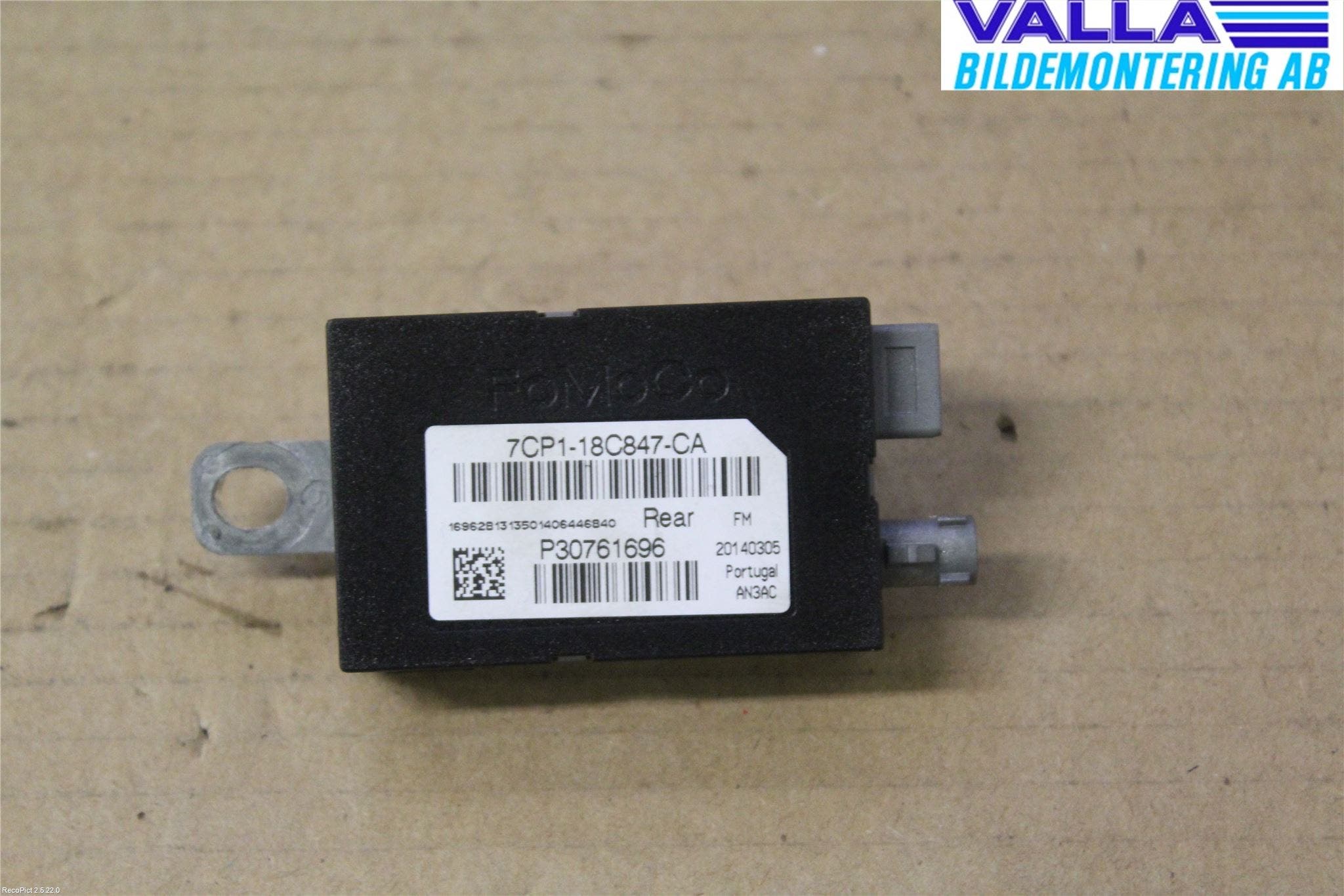 Volvo V40 12-19 Antennförstärkare