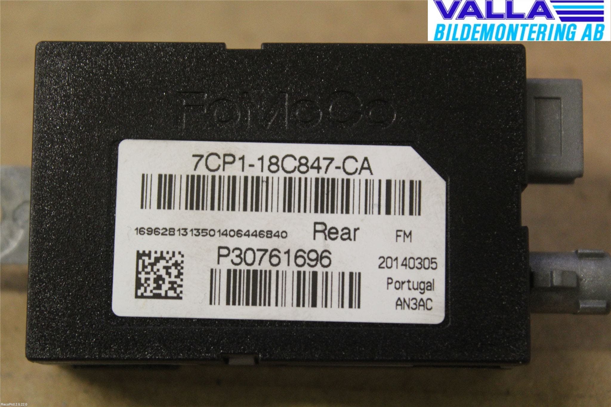 Volvo V40 12-19 Antennförstärkare