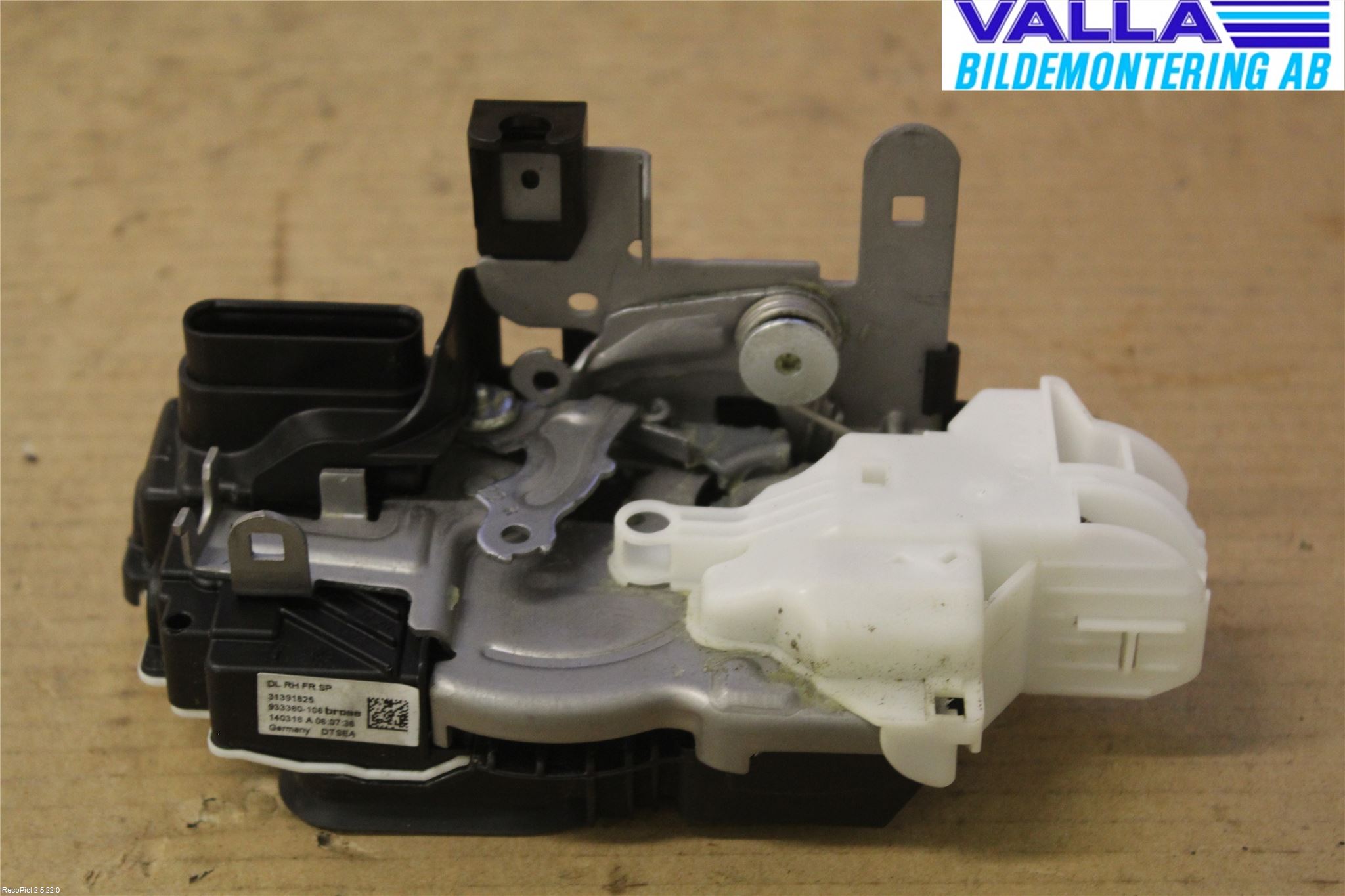 Volvo V40 12-19 Låskista-Dörrlås