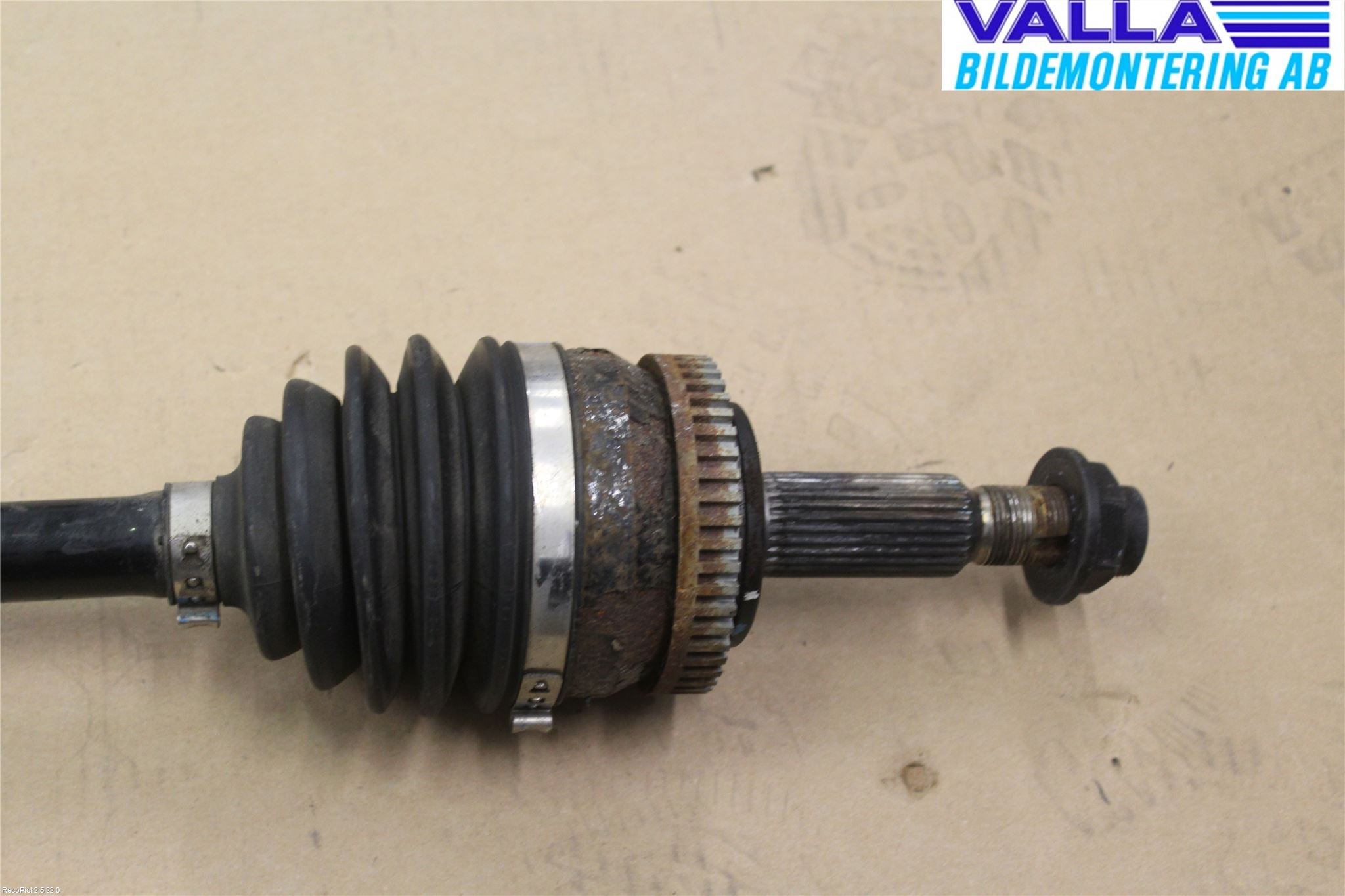 Hyundai i40 08-15 Drivaxel Fram Vänster